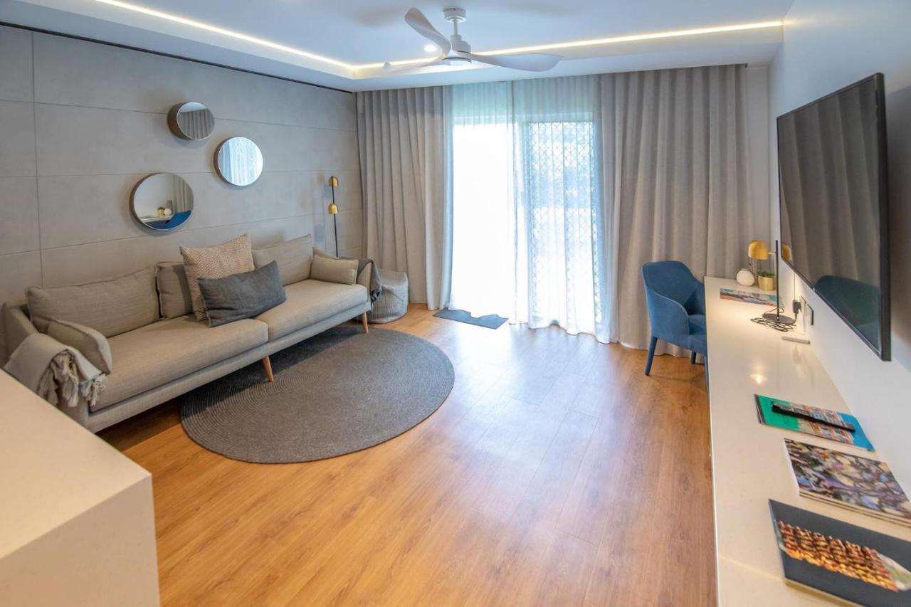 Luxury Palazzo Suite,1029686191:JPEG