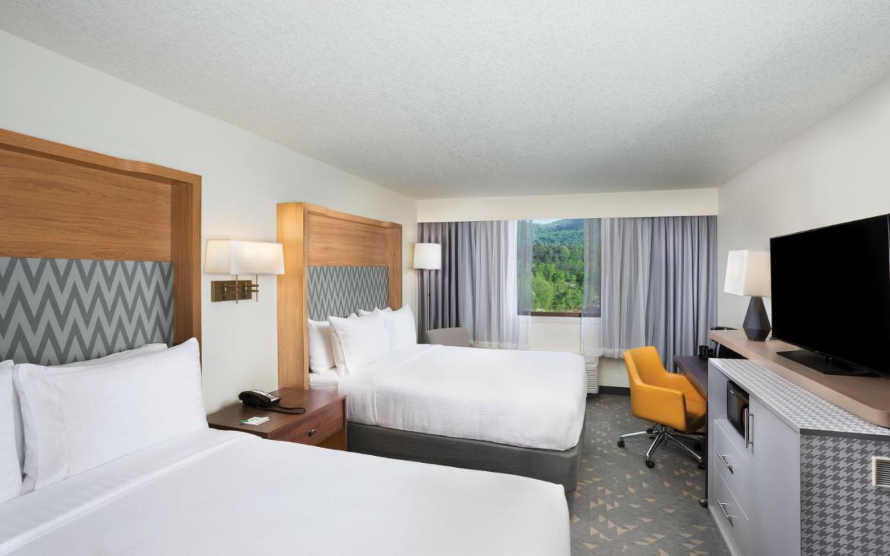 Standard Room,1706425458:JPEG