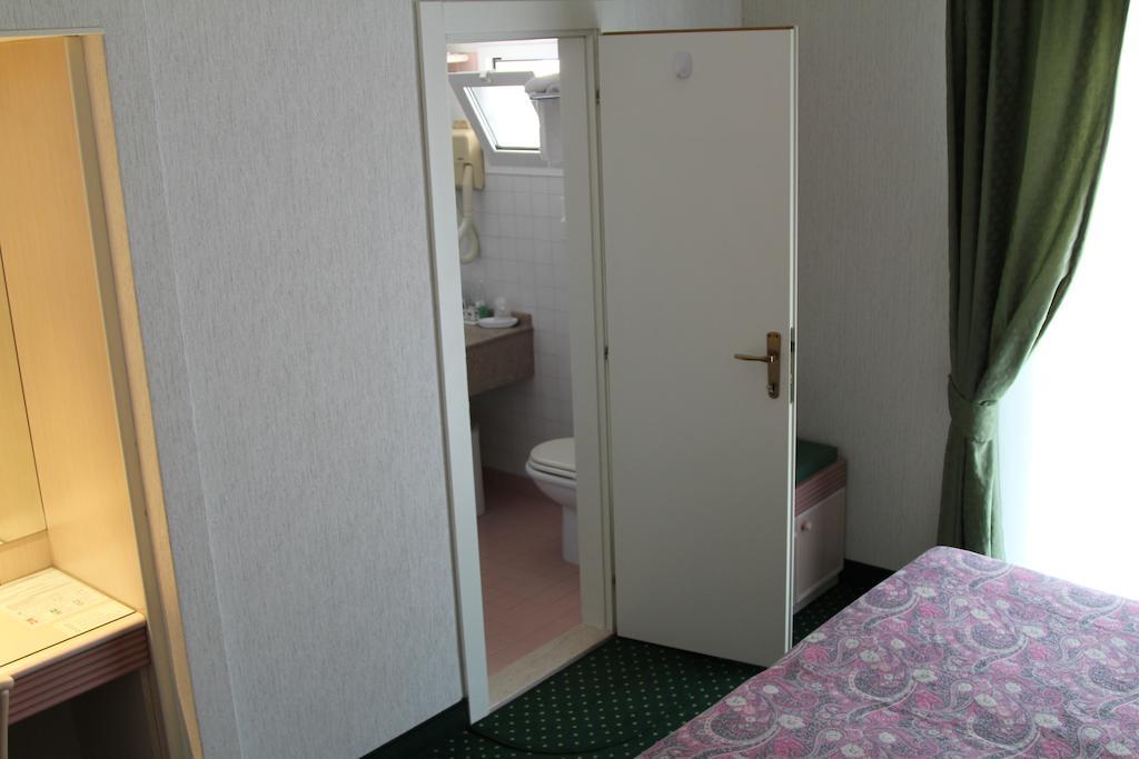 Triple Room Balcony Partial Sea View,1209552901:JPEG