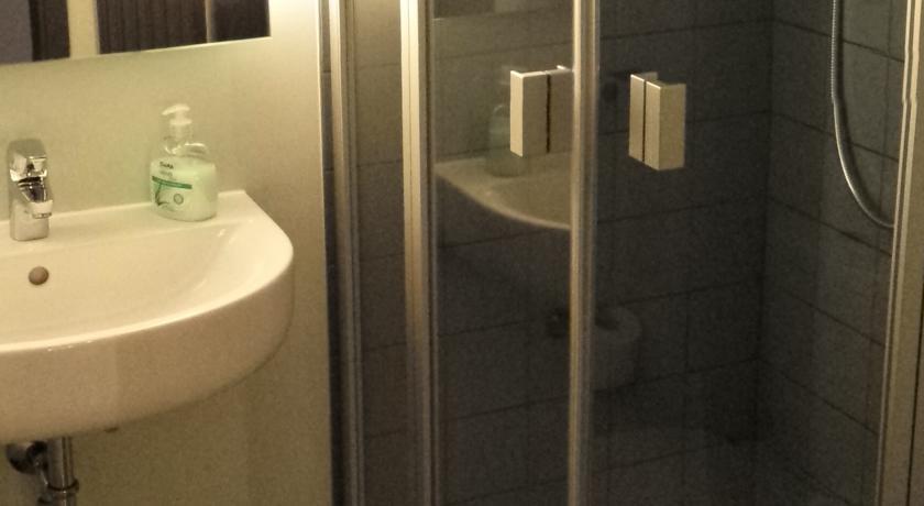 Dreibettzimmer