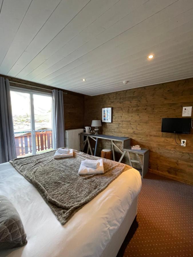 Chambre Double ou Lits Jumeaux Supérieure - Petit-Déjeuner Gratuit