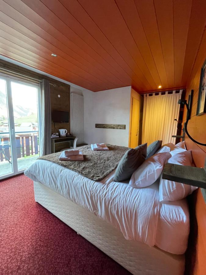 Chambre Triple Confort - Petit-Déjeuner Gratuit