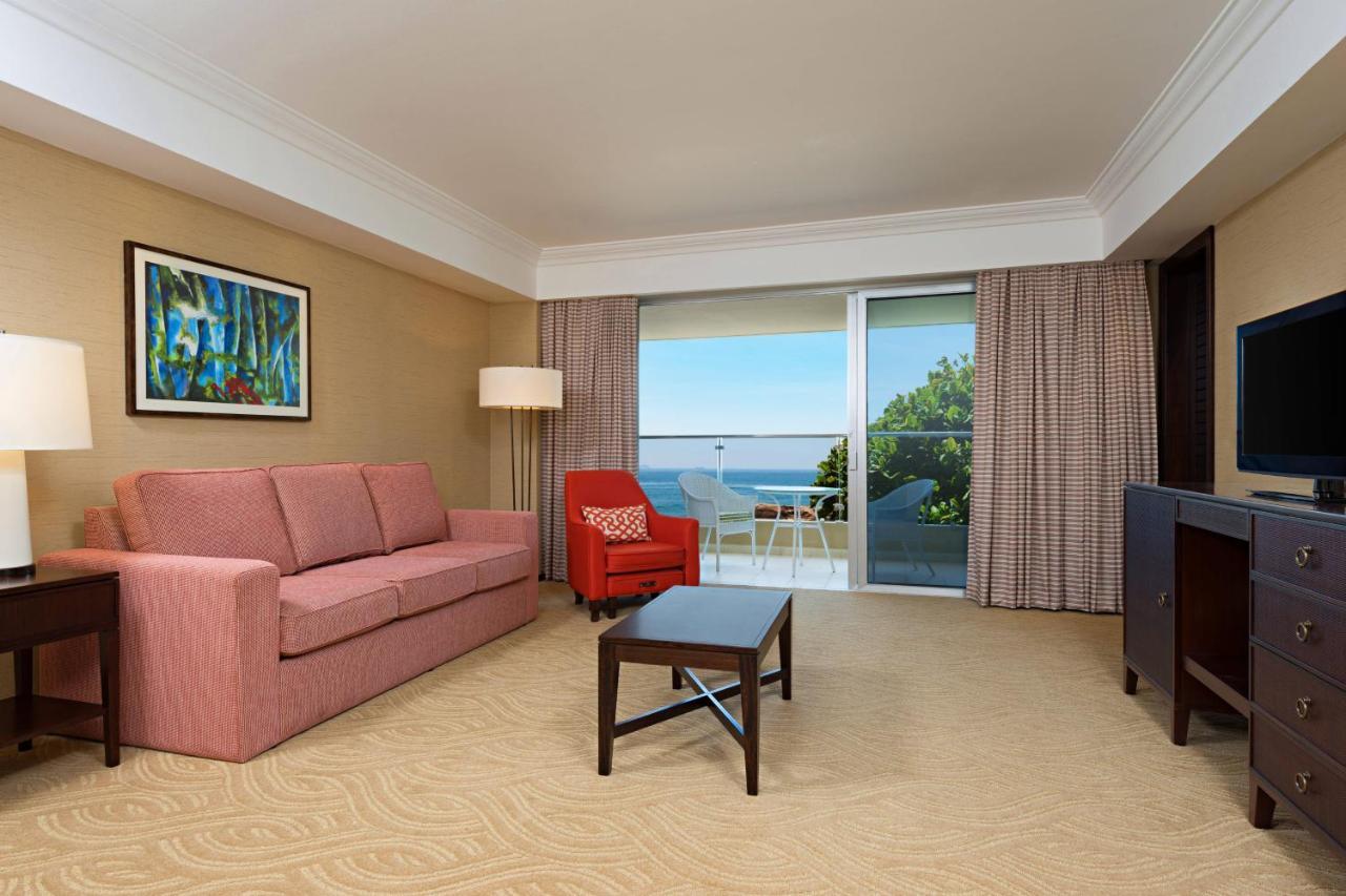 Duplex Suite Club lounge access 1 Bedroom Bi-level Suite