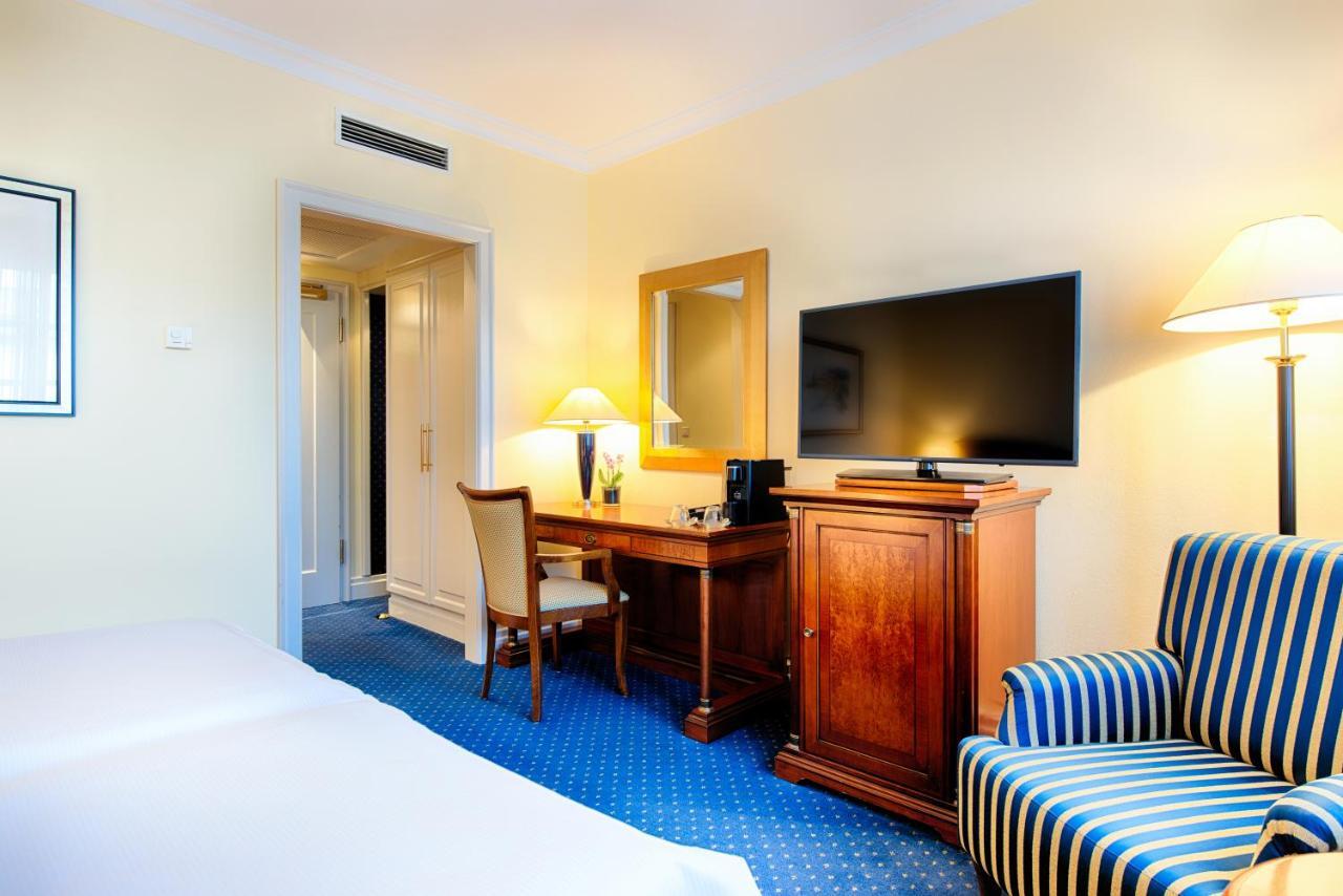 Deluxe Double Room,1167591592:JPEG