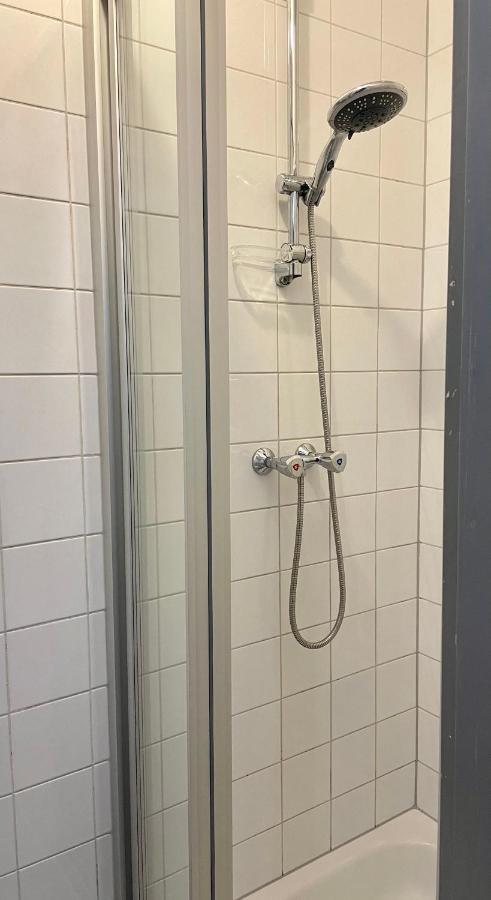 Twin Room Private Bathroom