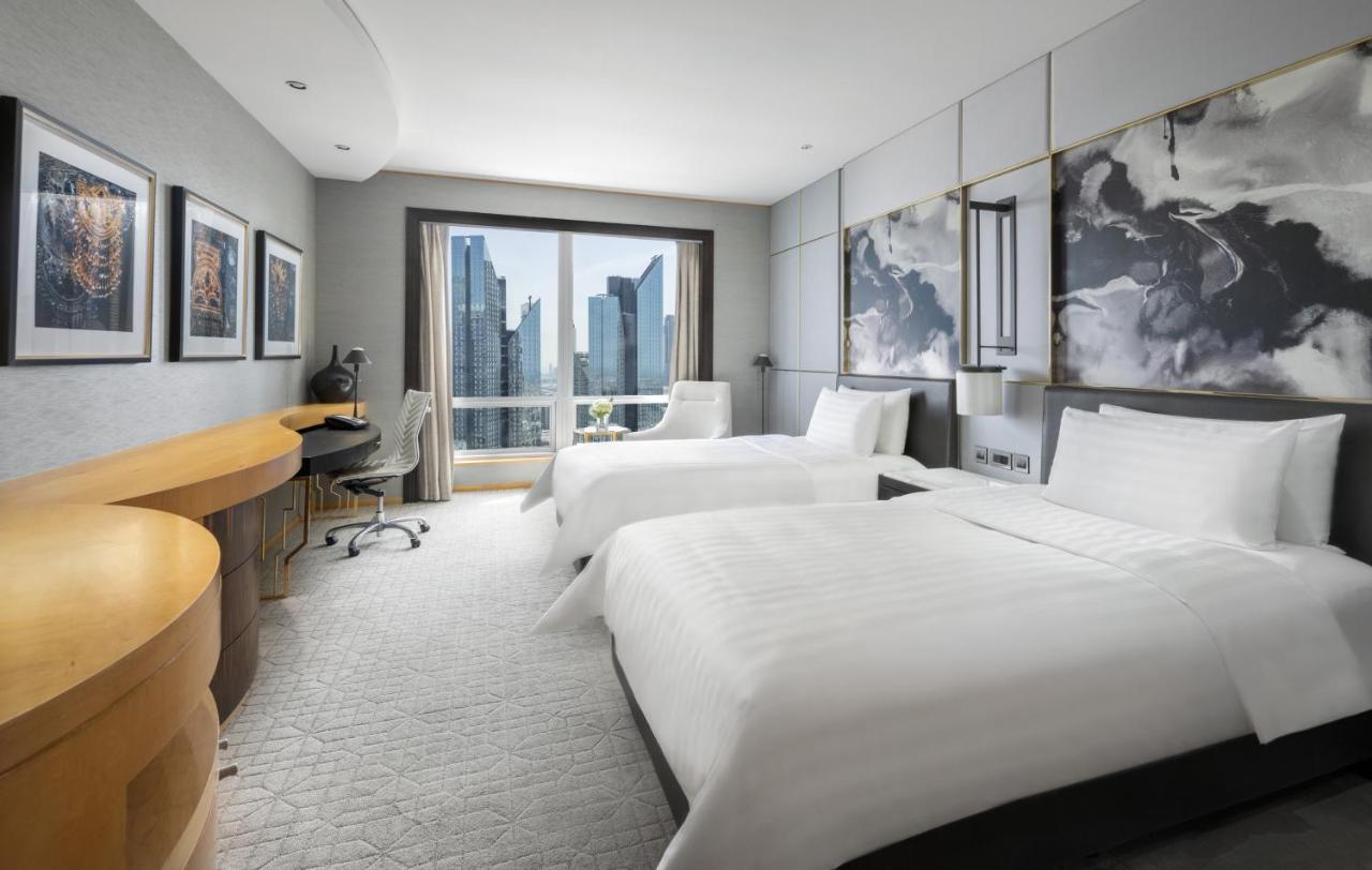 Deluxe Twin Room with Burj Khalifa View,1194422824:JPEG