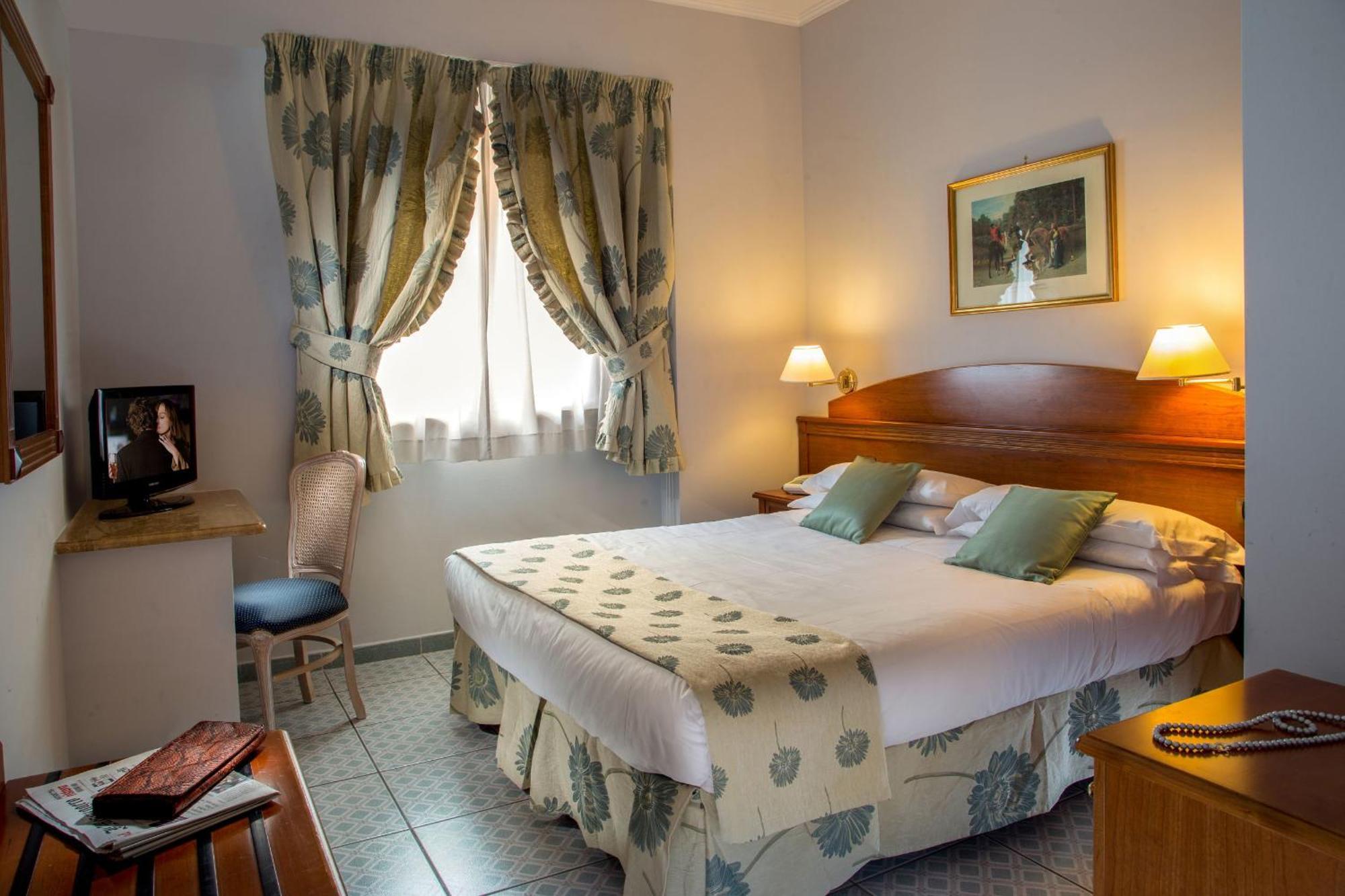 Chambre Double ou Lits Jumeaux Économique