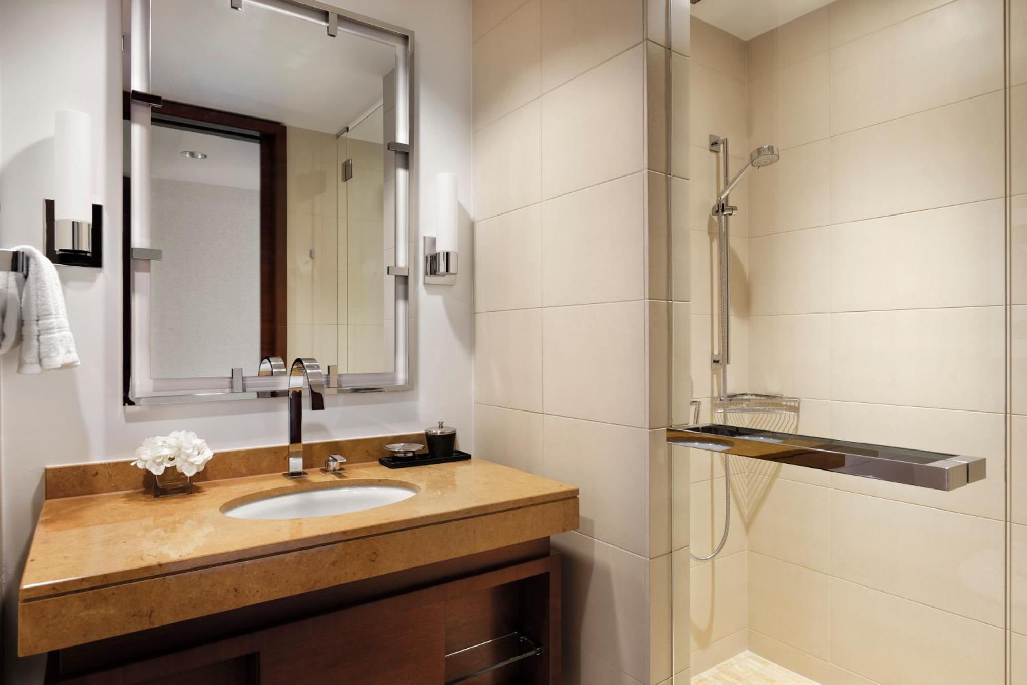 Superior King Room Disability Access