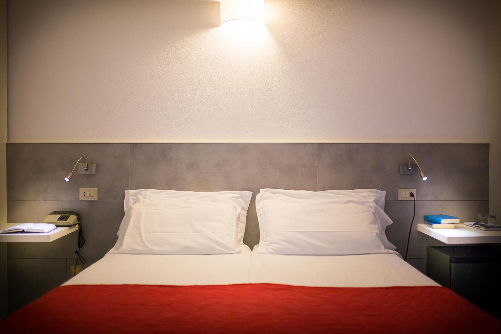 Comfort Double Room,636128049:JPEG