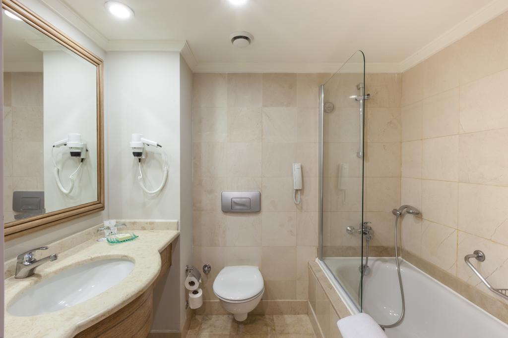 Habitación Familiar (2 adultos y 2 niños)