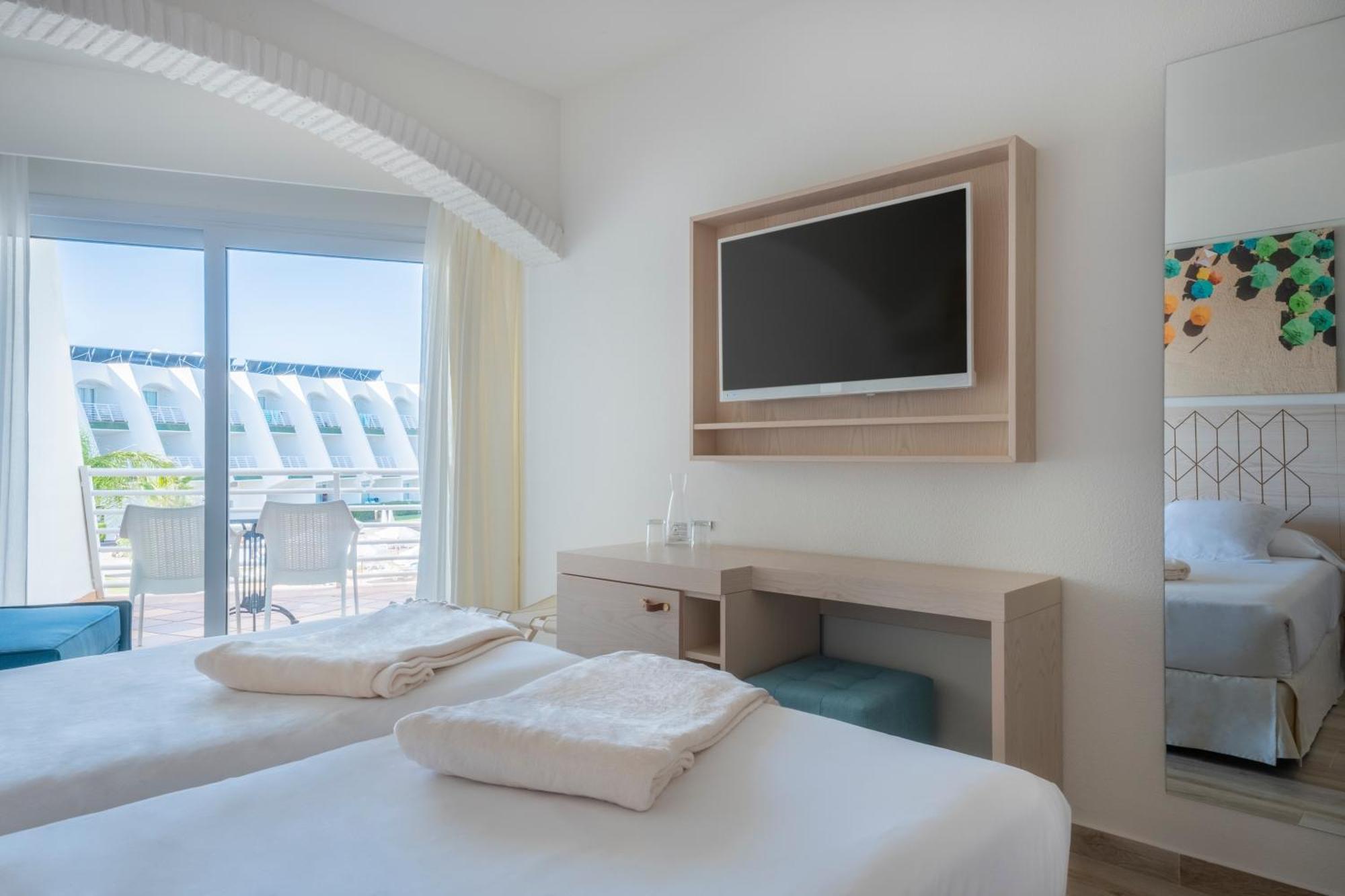 Double Room Side Sea View