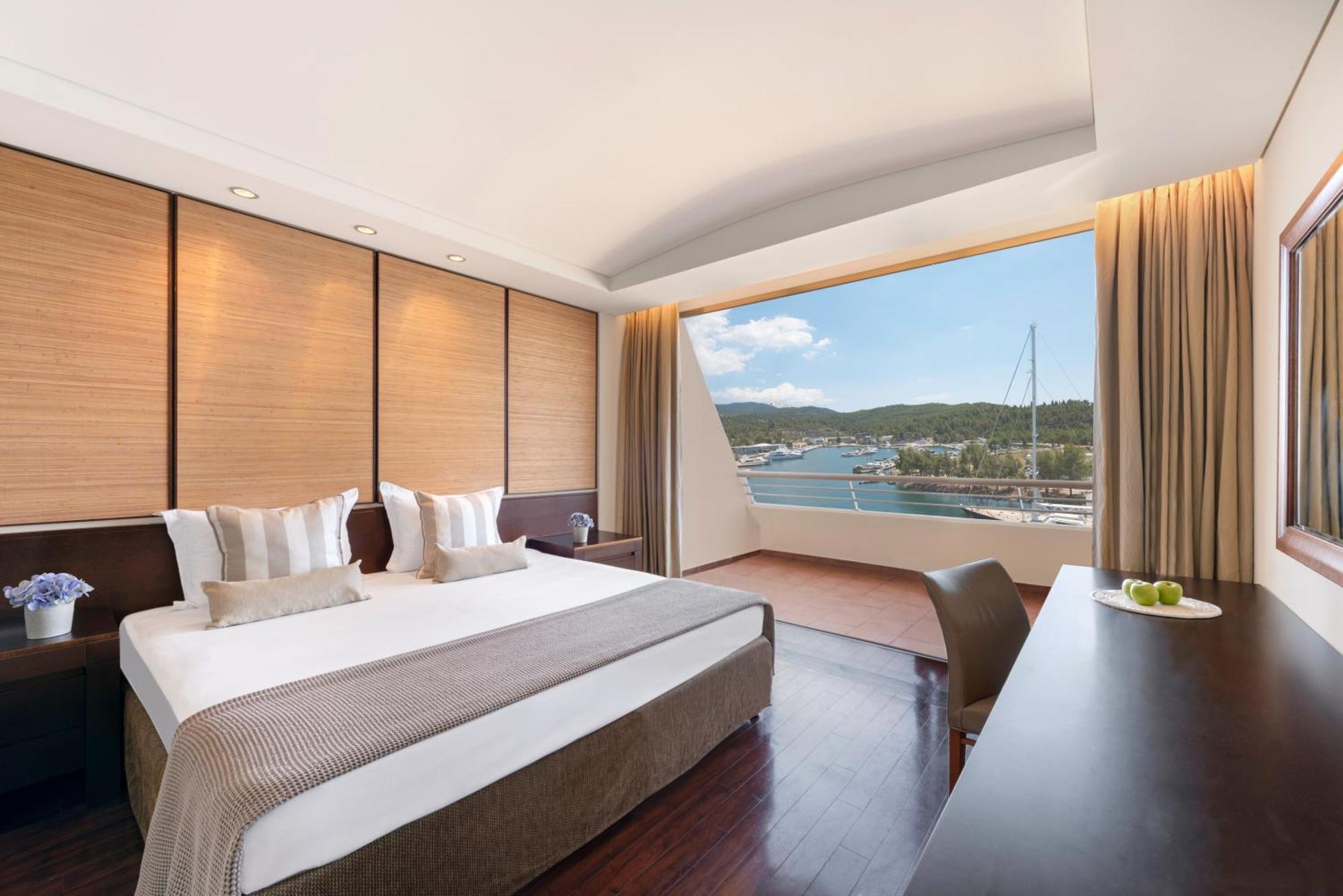 Double Room Sea or Marina View,1432423717:JPEG