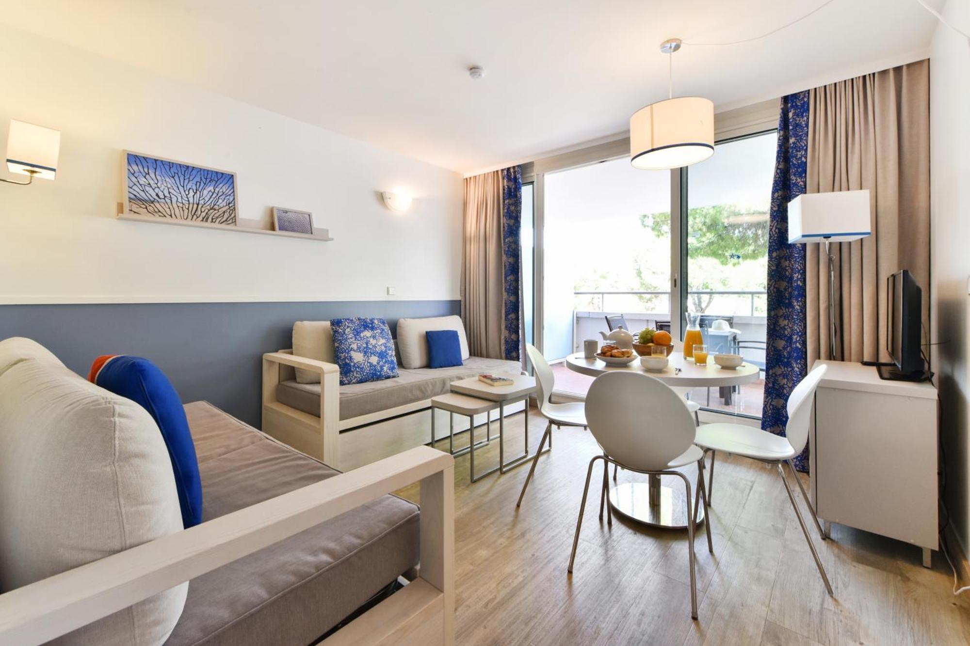 Studio Sleeping Alcove Air Conditioning Large Terrace