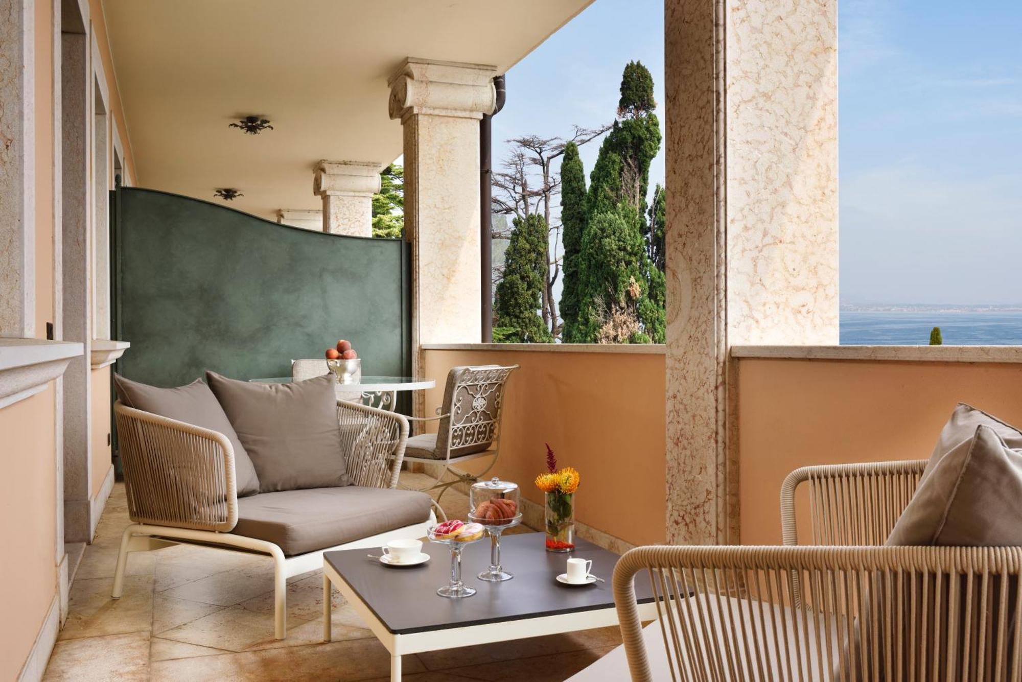 Exclusive Zimmer mit Terrasse und Seeblick