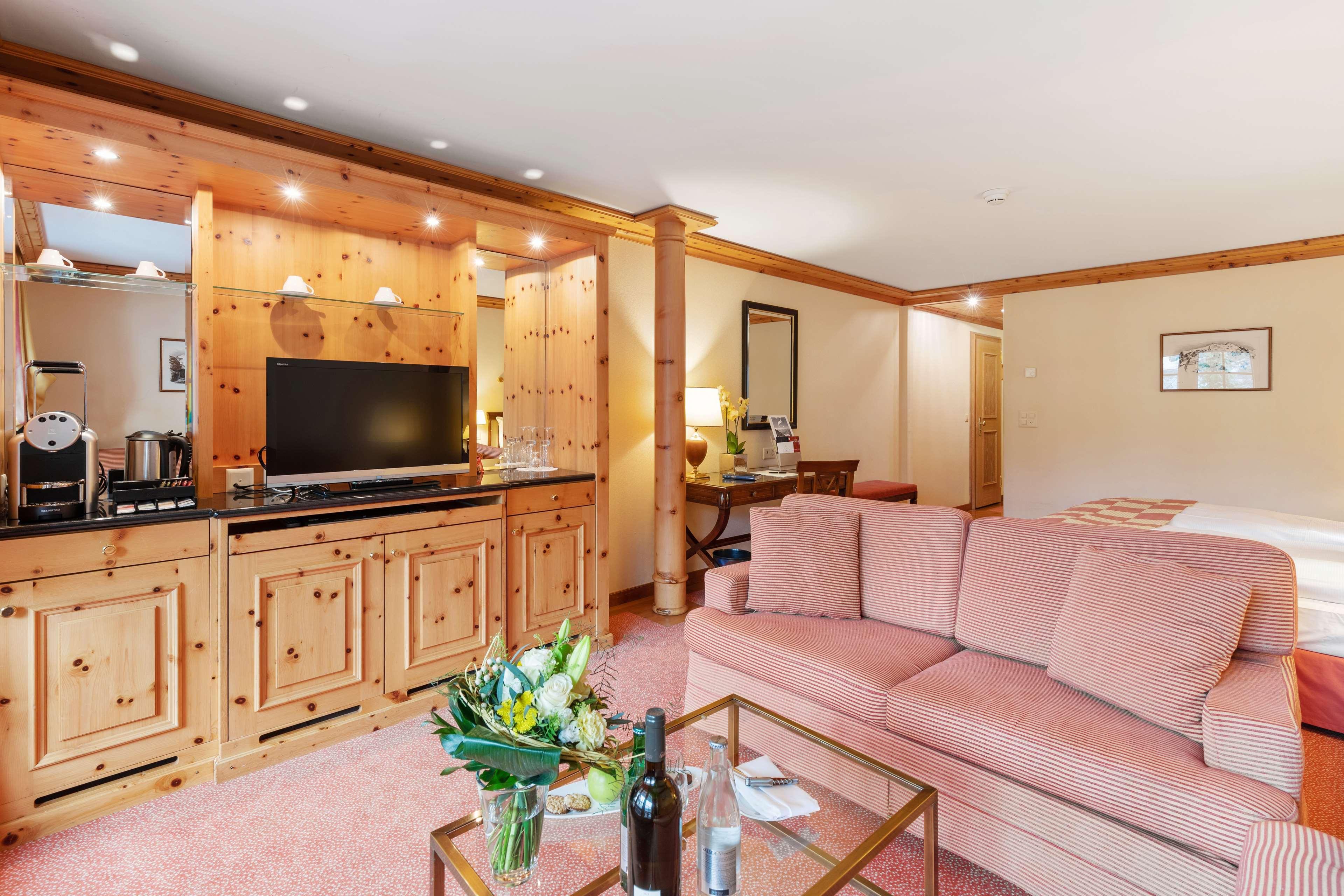 Superior Double Room,1275393391:JPEG