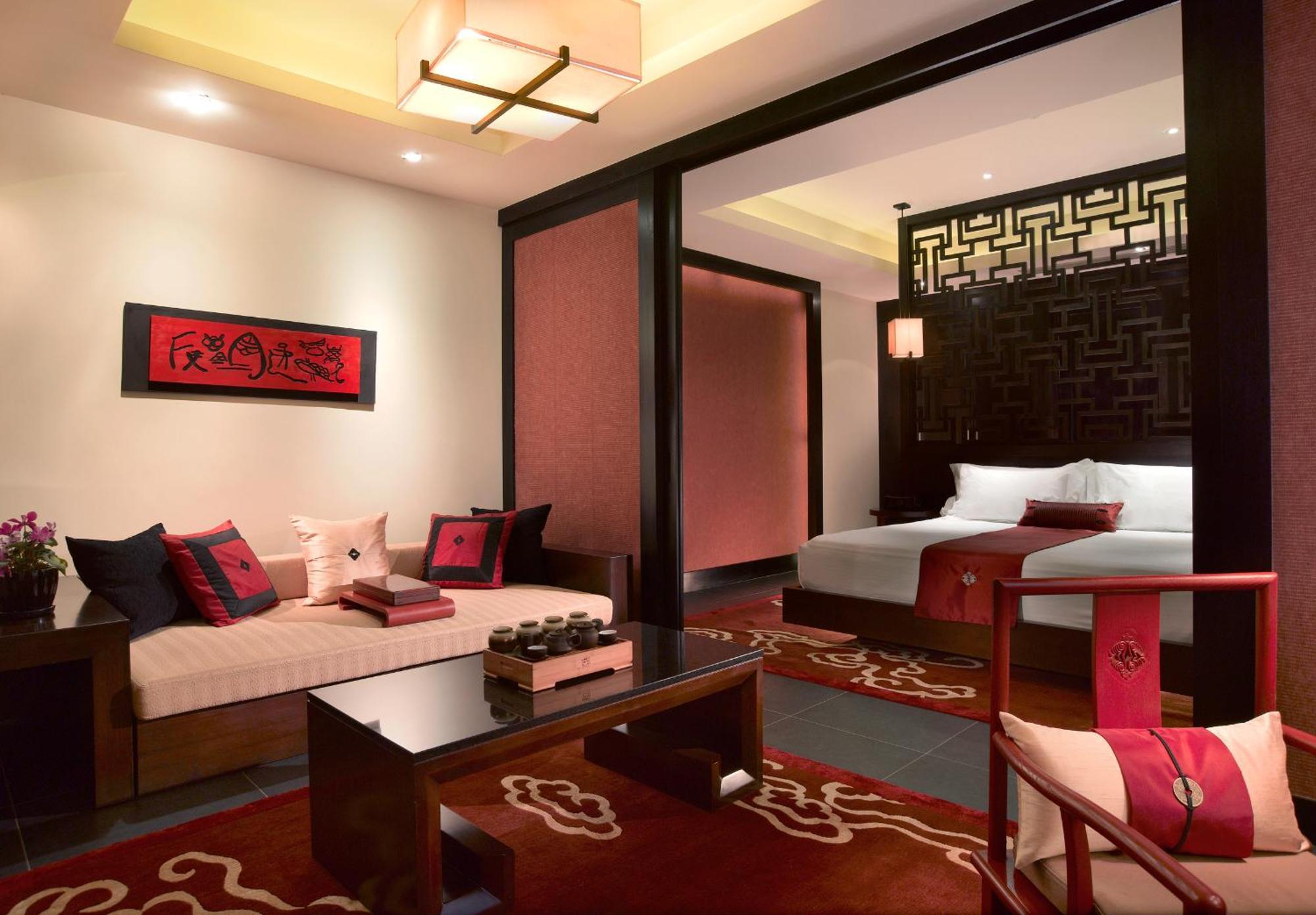 Suite with Garden View