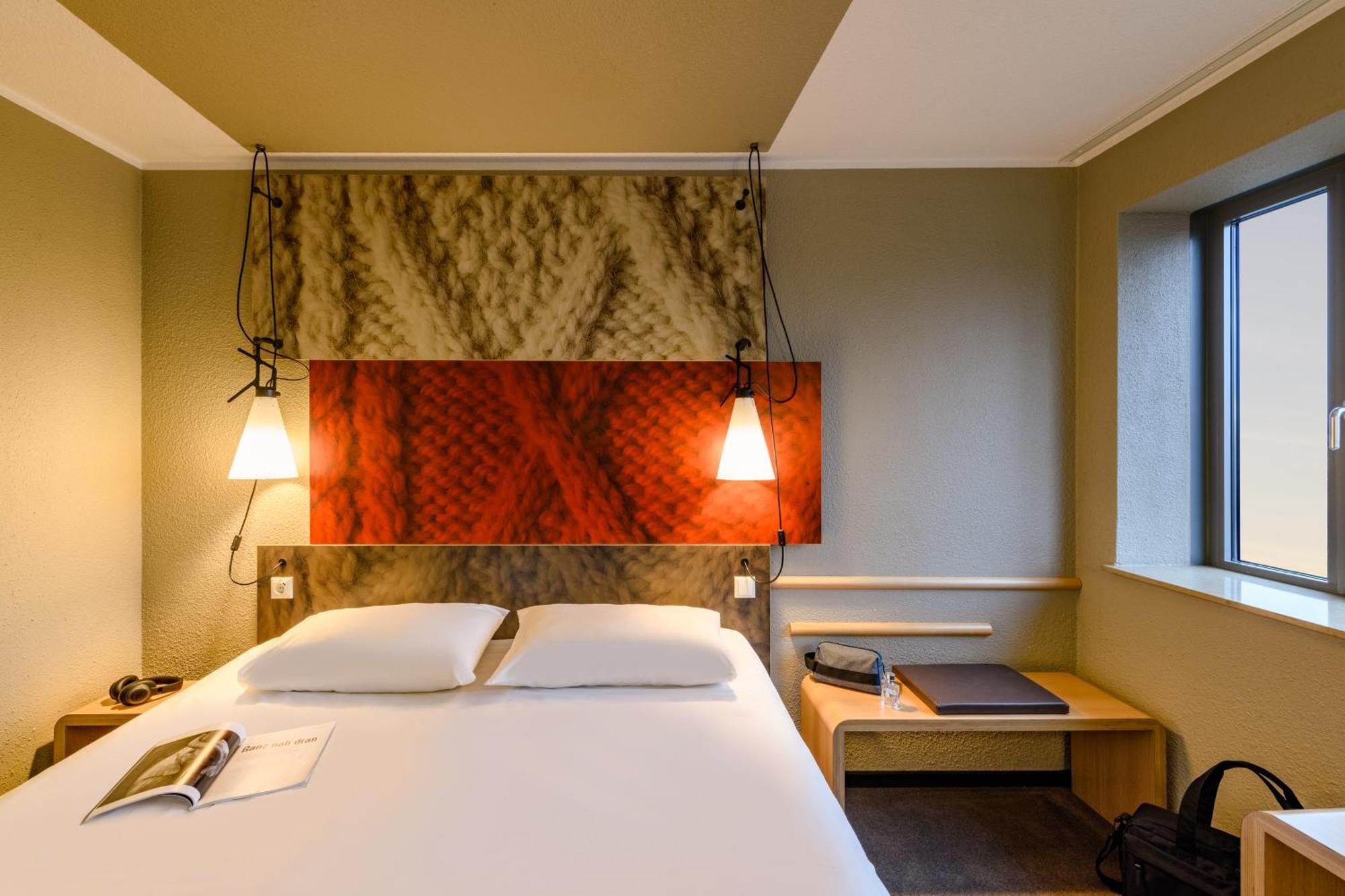 Standard Double Room,1589342178:JPEG