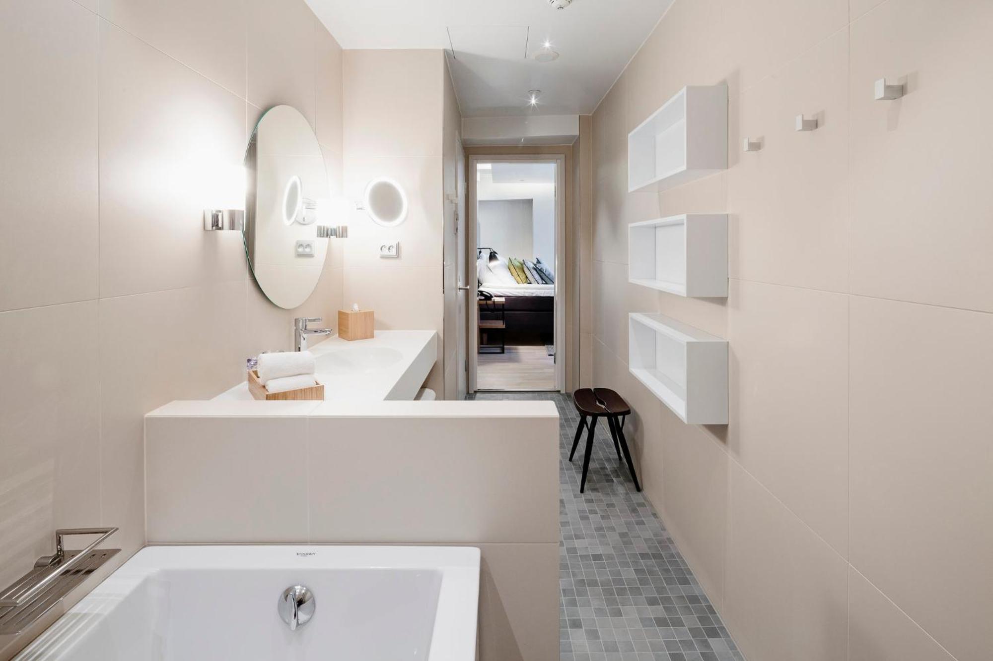 One-Bedroom Suite,1282575625:JPEG
