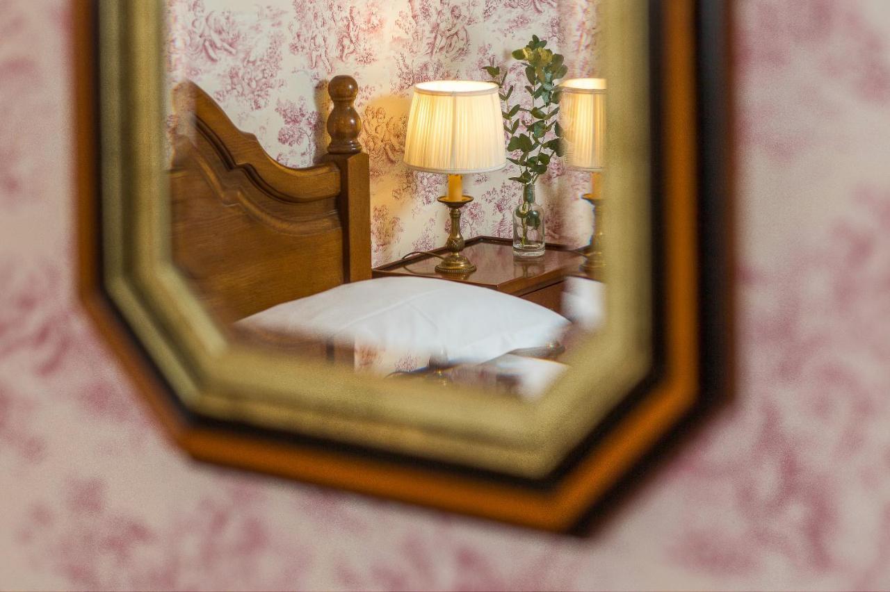 Classic Double Room,1301535292:JPEG