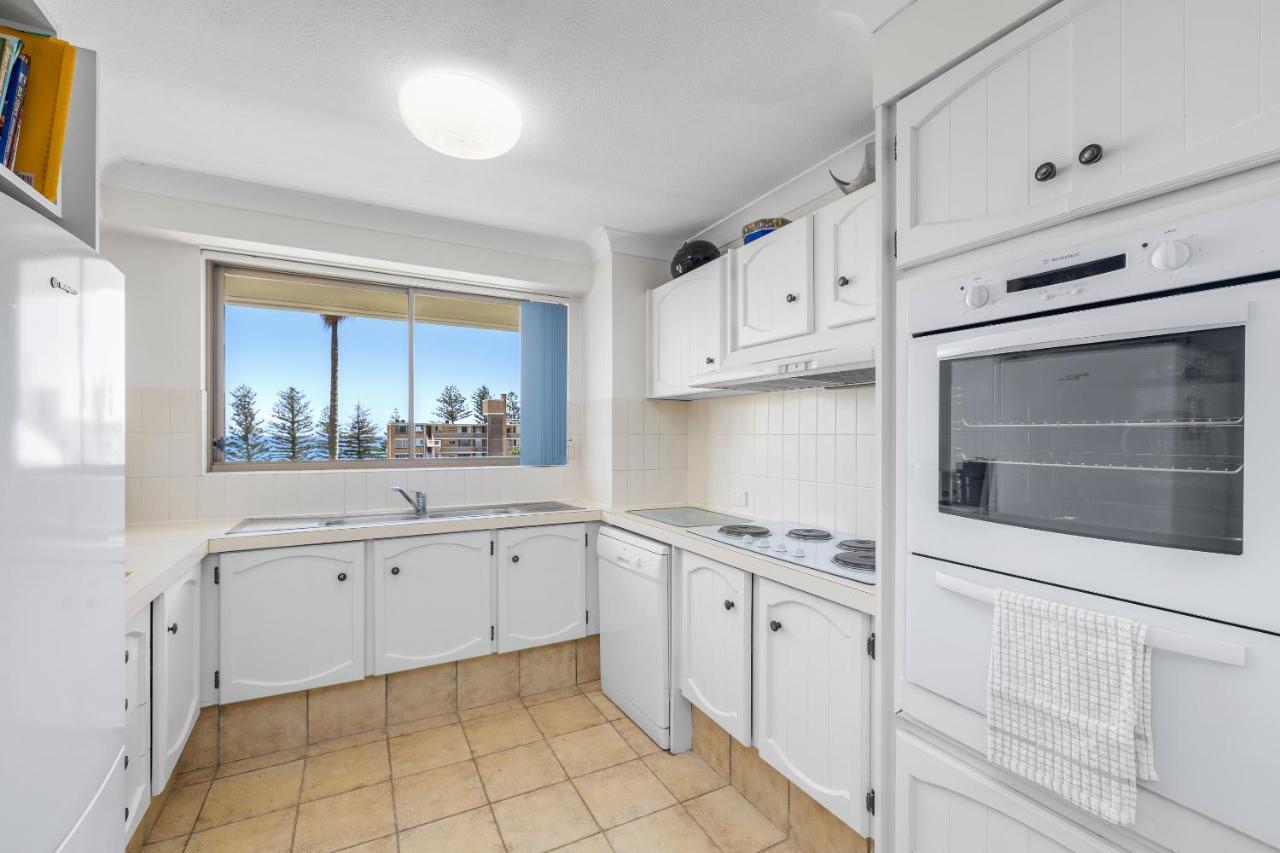 One-Bedroom Apartment with Ocean View