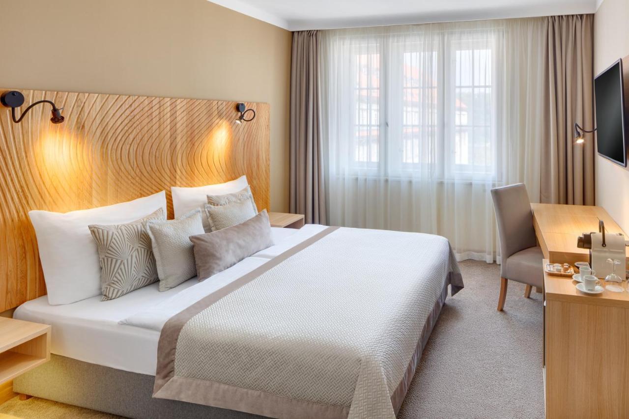 Superior Double or Twin Room,999112182:JPEG