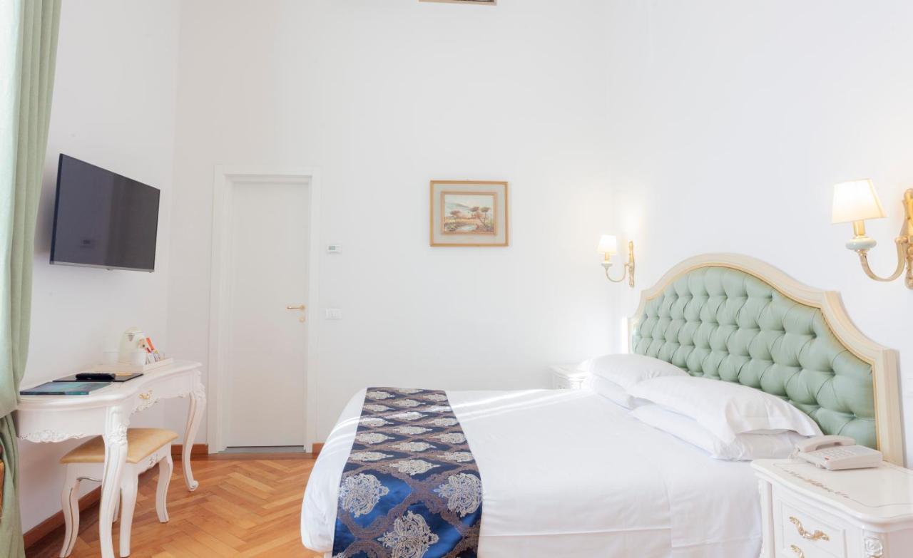Superior Double Room,1333736135:JPEG