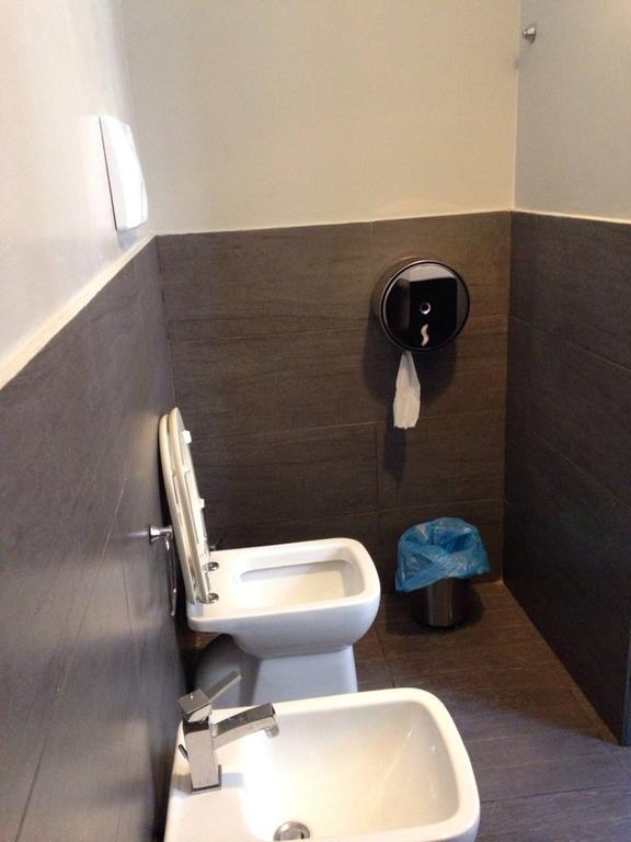 Camera Singola con Bagno in Comune