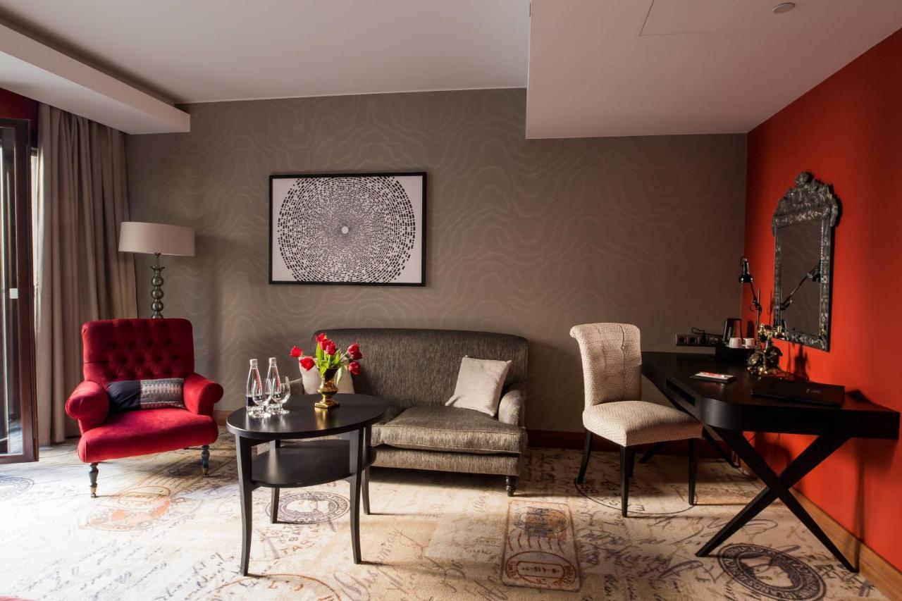 Suite Junior Executive con vistas al patio