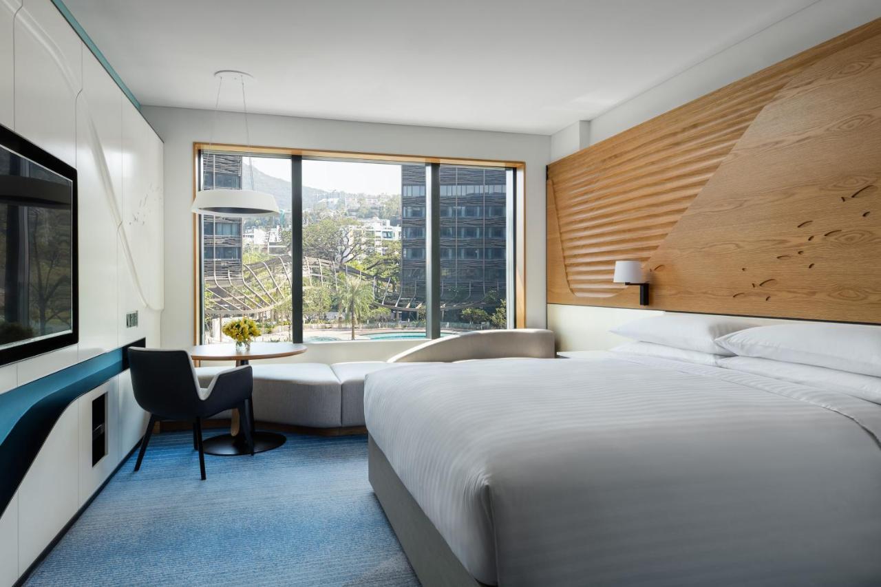 Deluxe King Room,1419847725:JPEG