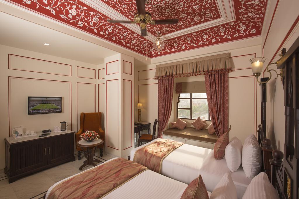 Royal Deluxe-Enjoy on spa services Experience a daily Rajasthani dance & music show from 7–9 PM complimentary of two swimming pools access to the game room & gym kids complimentary a travel desk local tours & activi,142573530:JPEG