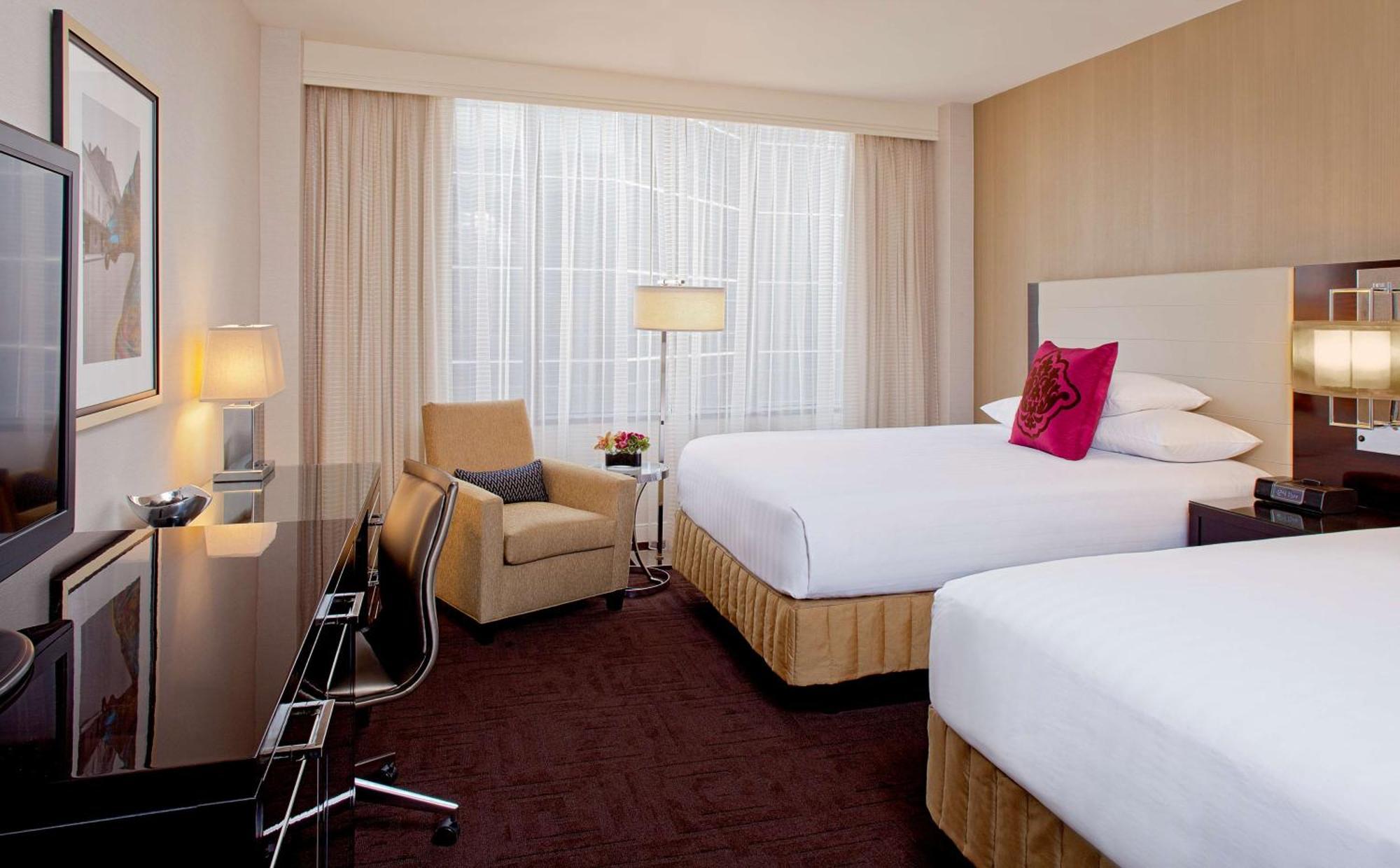 Queen Room with Two Queen Beds and Accessible Shower - Disability Access,1434542899:JPEG
