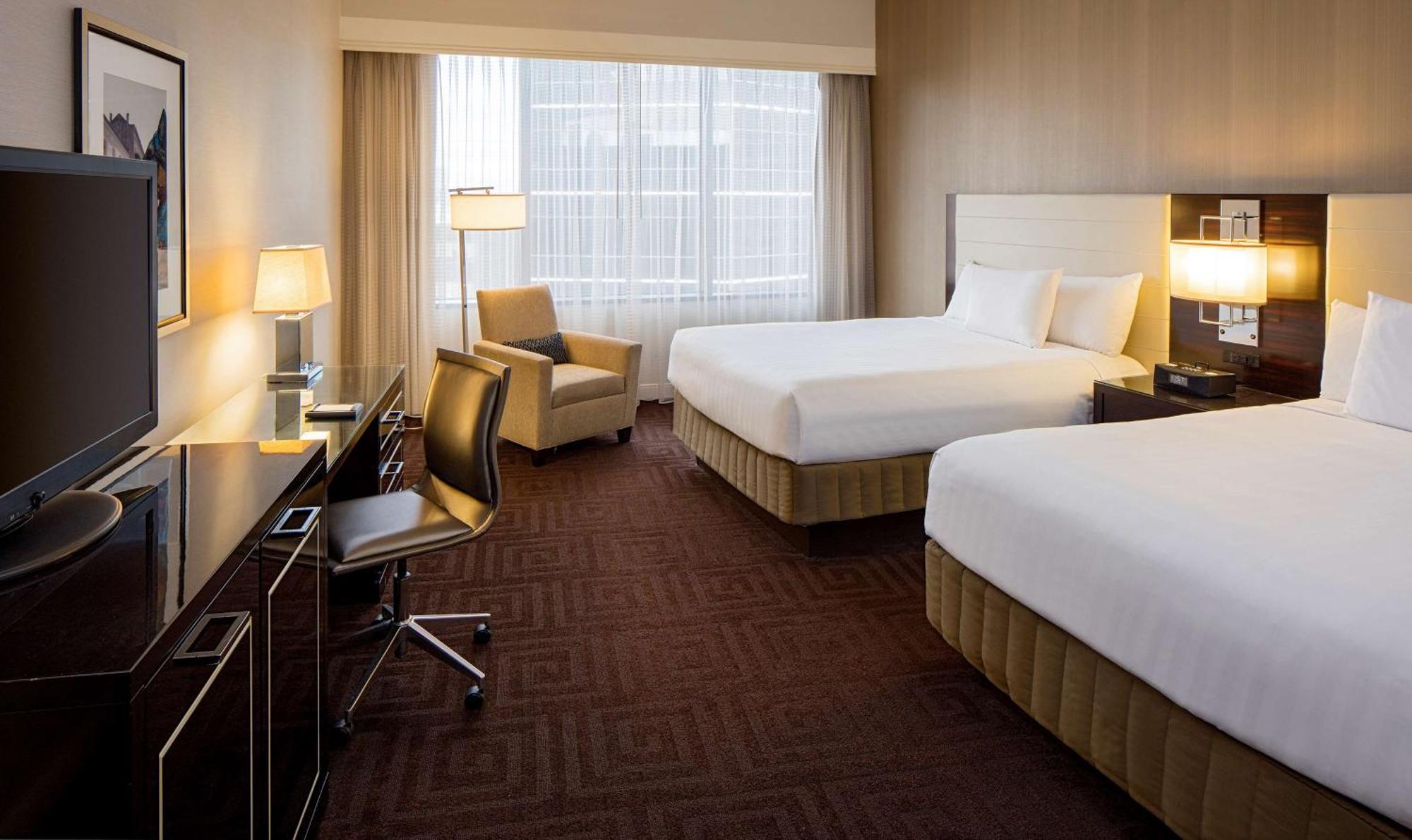Queen Room Two Queen Beds Accessible Shower Disability Access