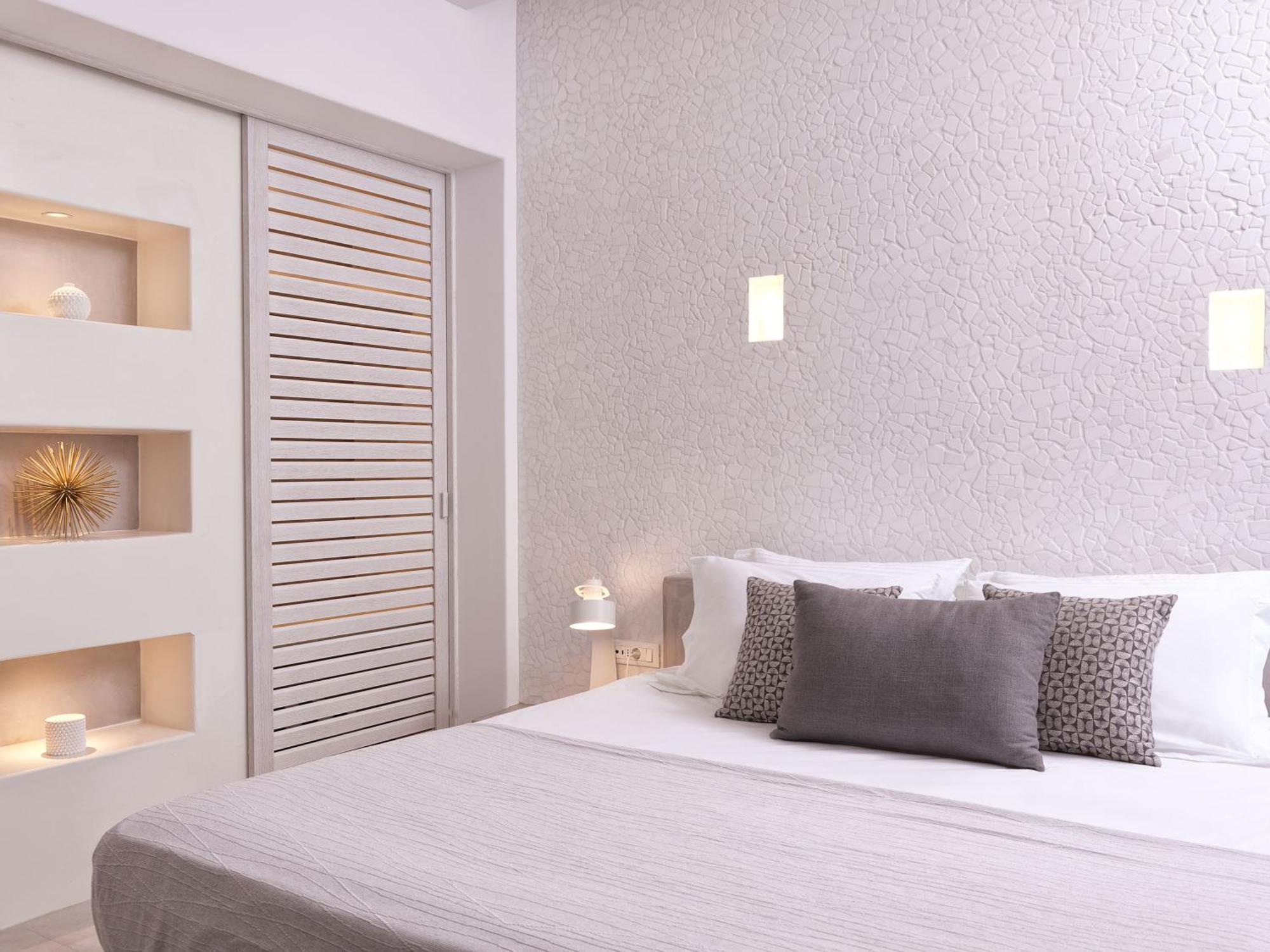 Premium Room Pool Front Sea View