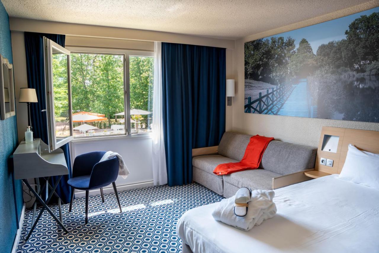 Executive Double Room with Sofa Bed,1716975428:JPEG