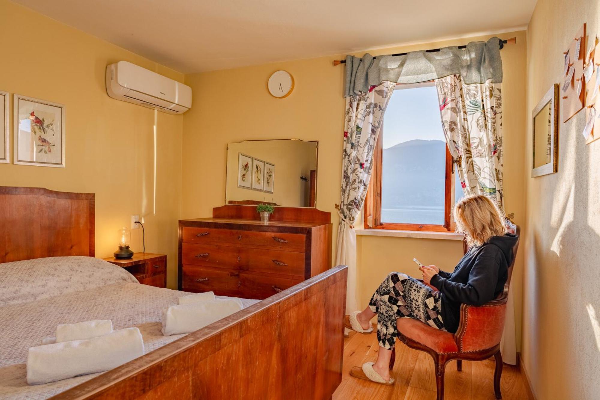 Double Room Lake View