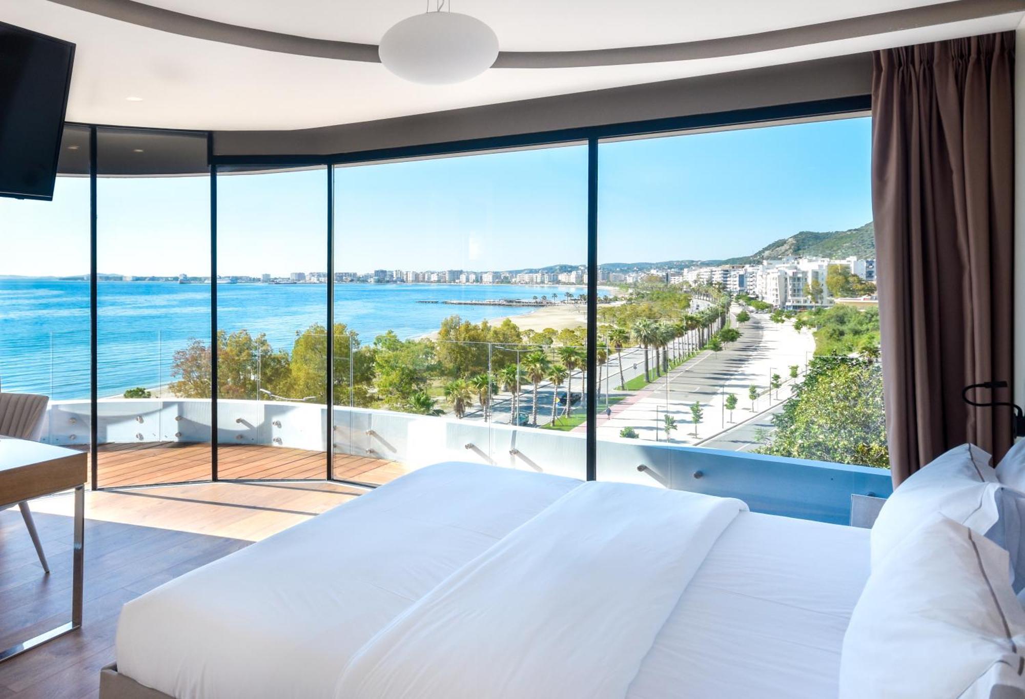 Family Suite with Sea View,997665027:JPEG