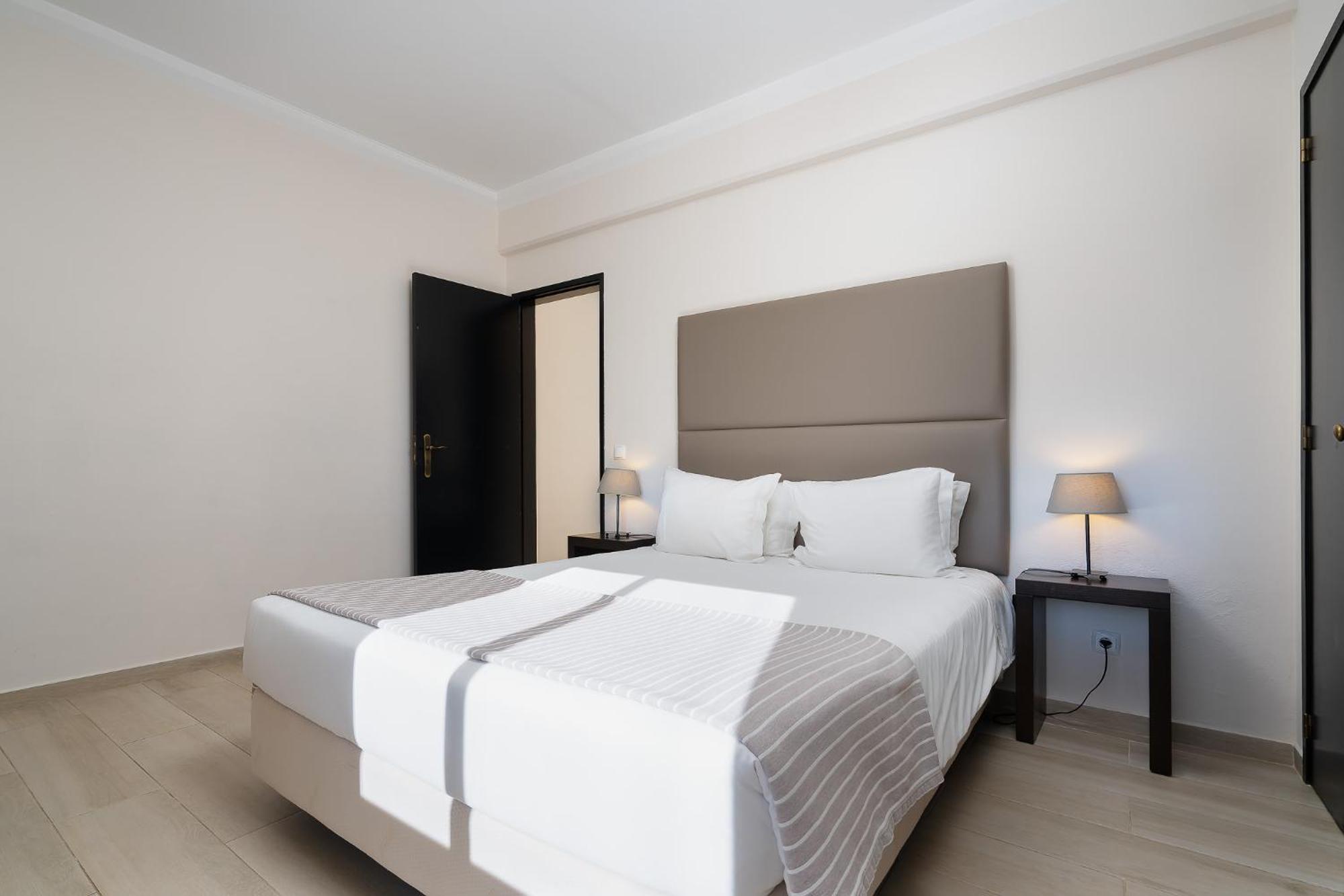 Superior Three-Bedroom Apartment