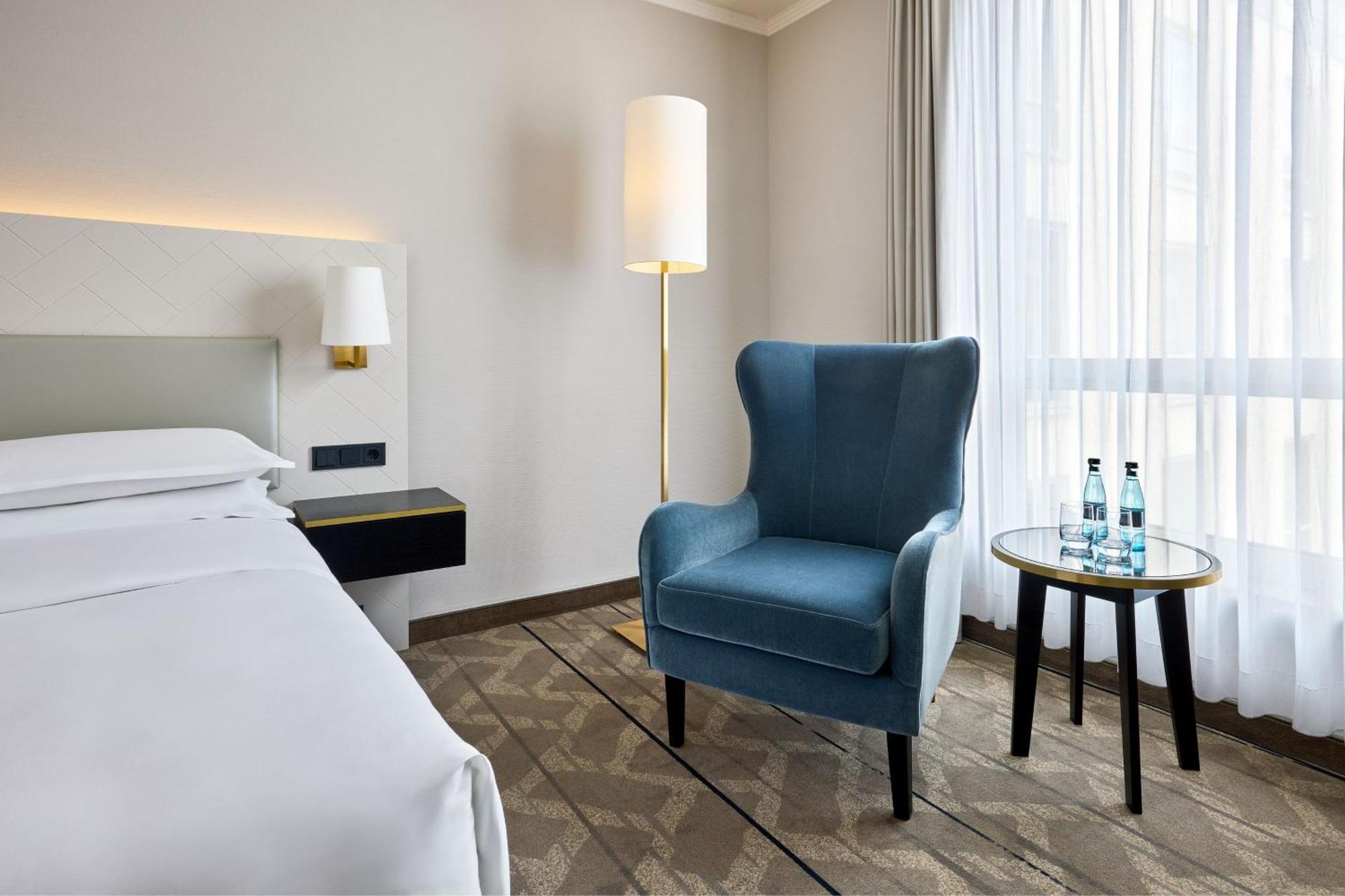 Excutive Room Kingsize bed,1583649302:JPEG