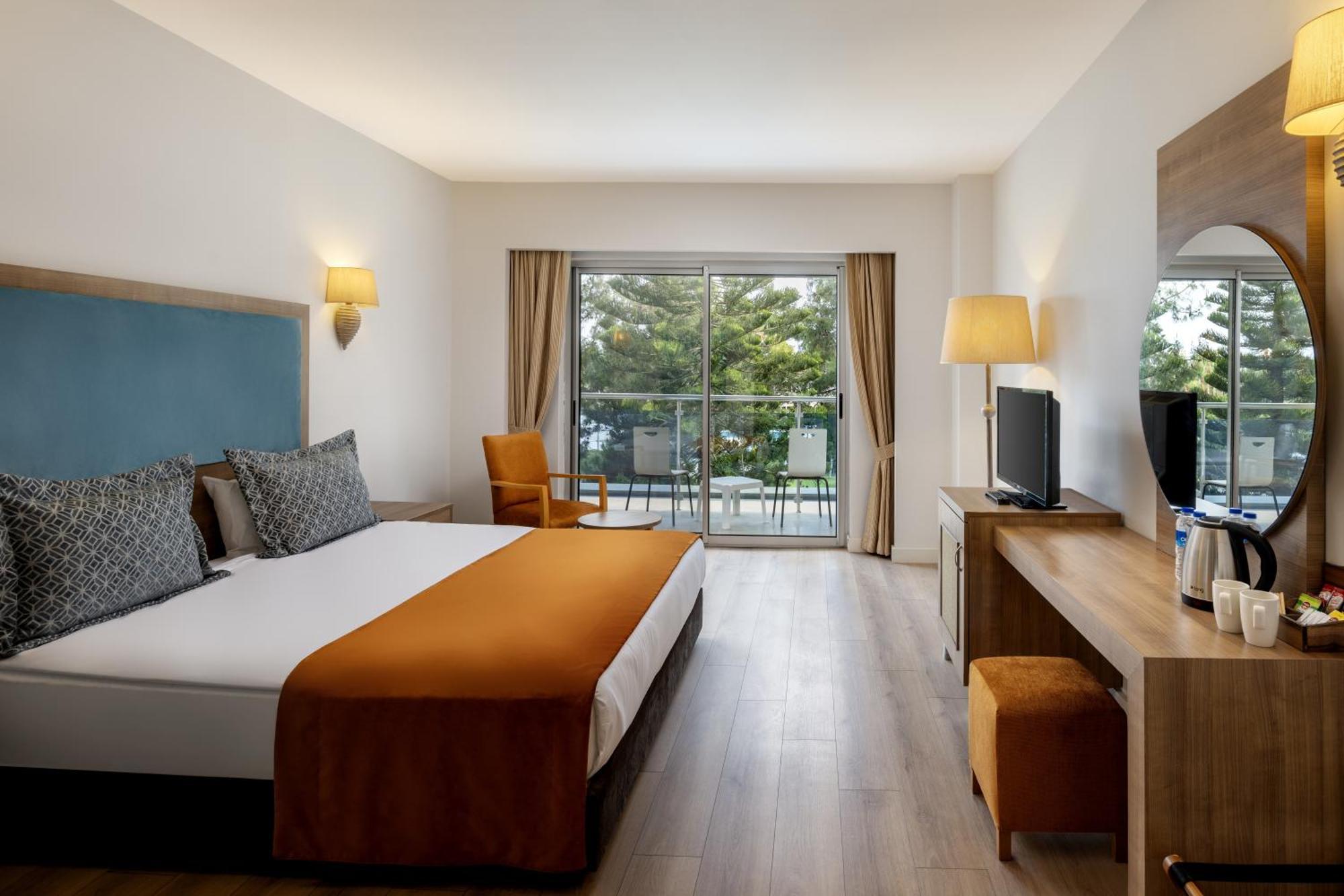 Chambre Standard (2 Adultes + 2 Enfants)