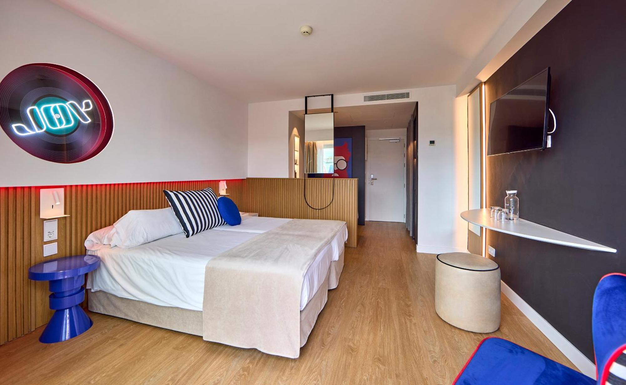 Double Room Side Sea View