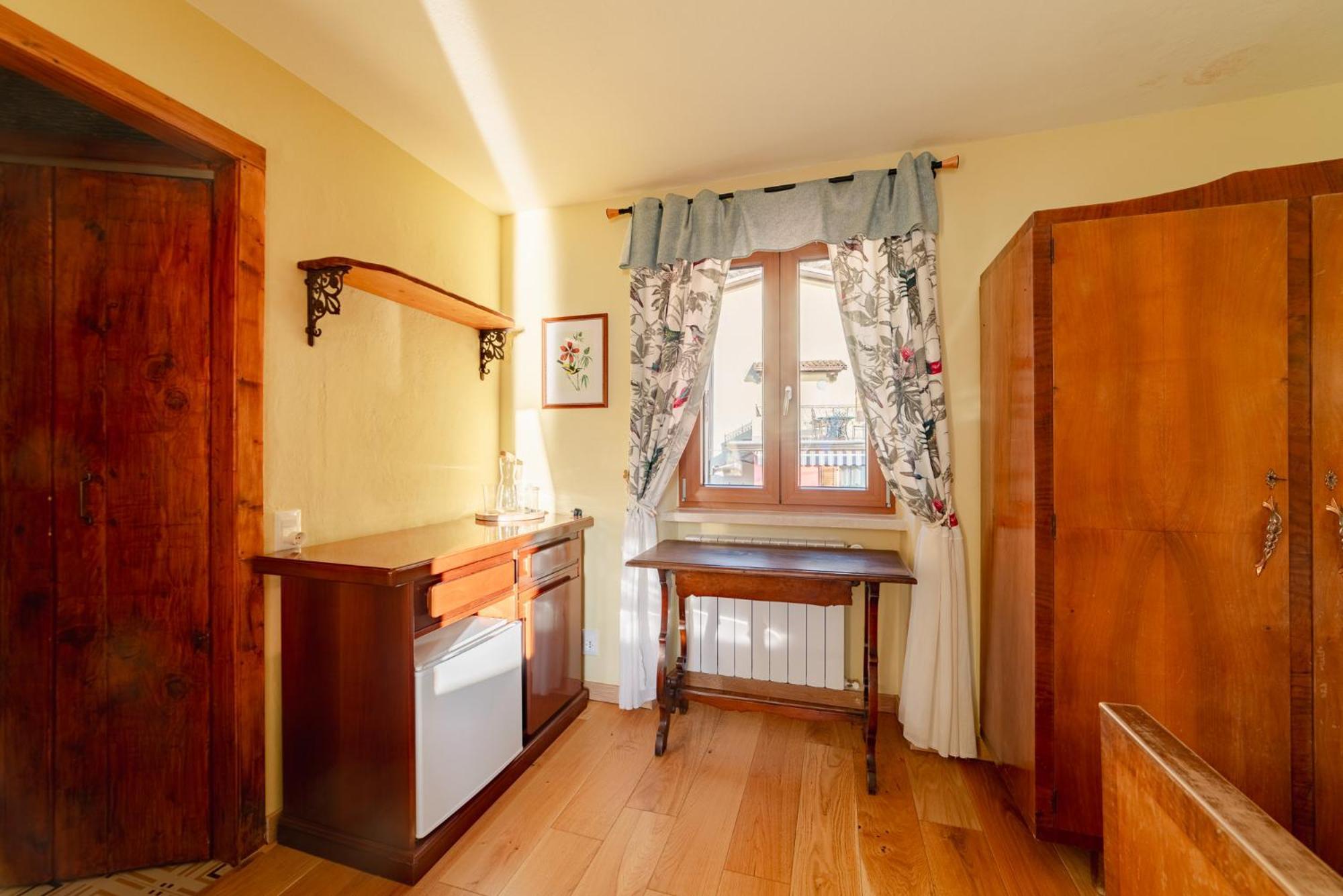 Double Room Lake View