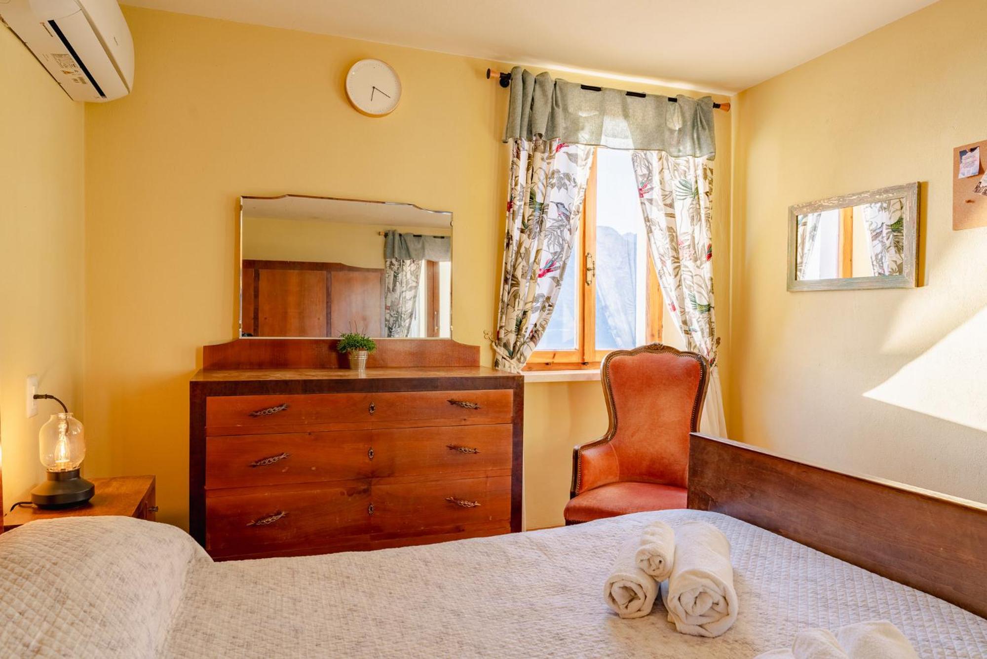 Double Room Lake View
