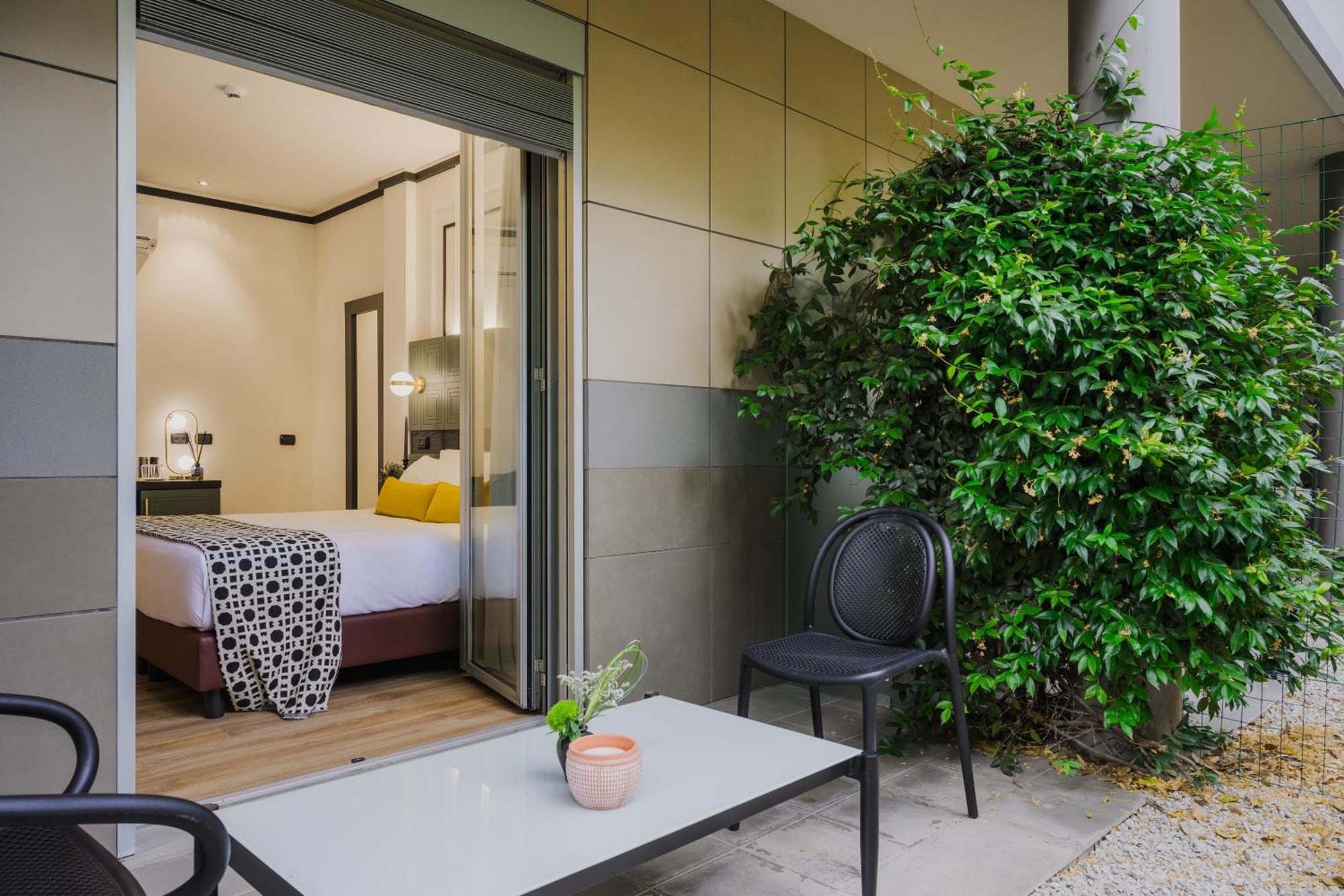 Double Room Patio