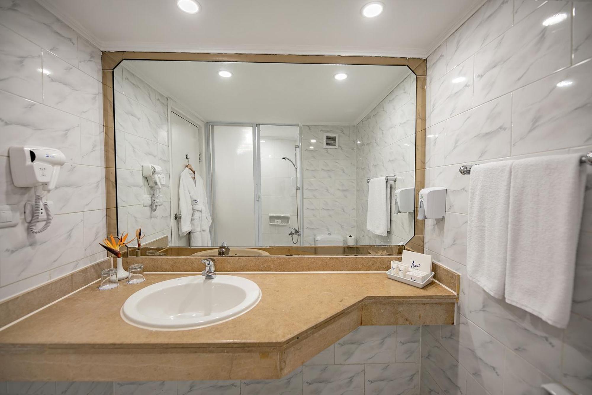 Junior Suite,1602337627:JPEG