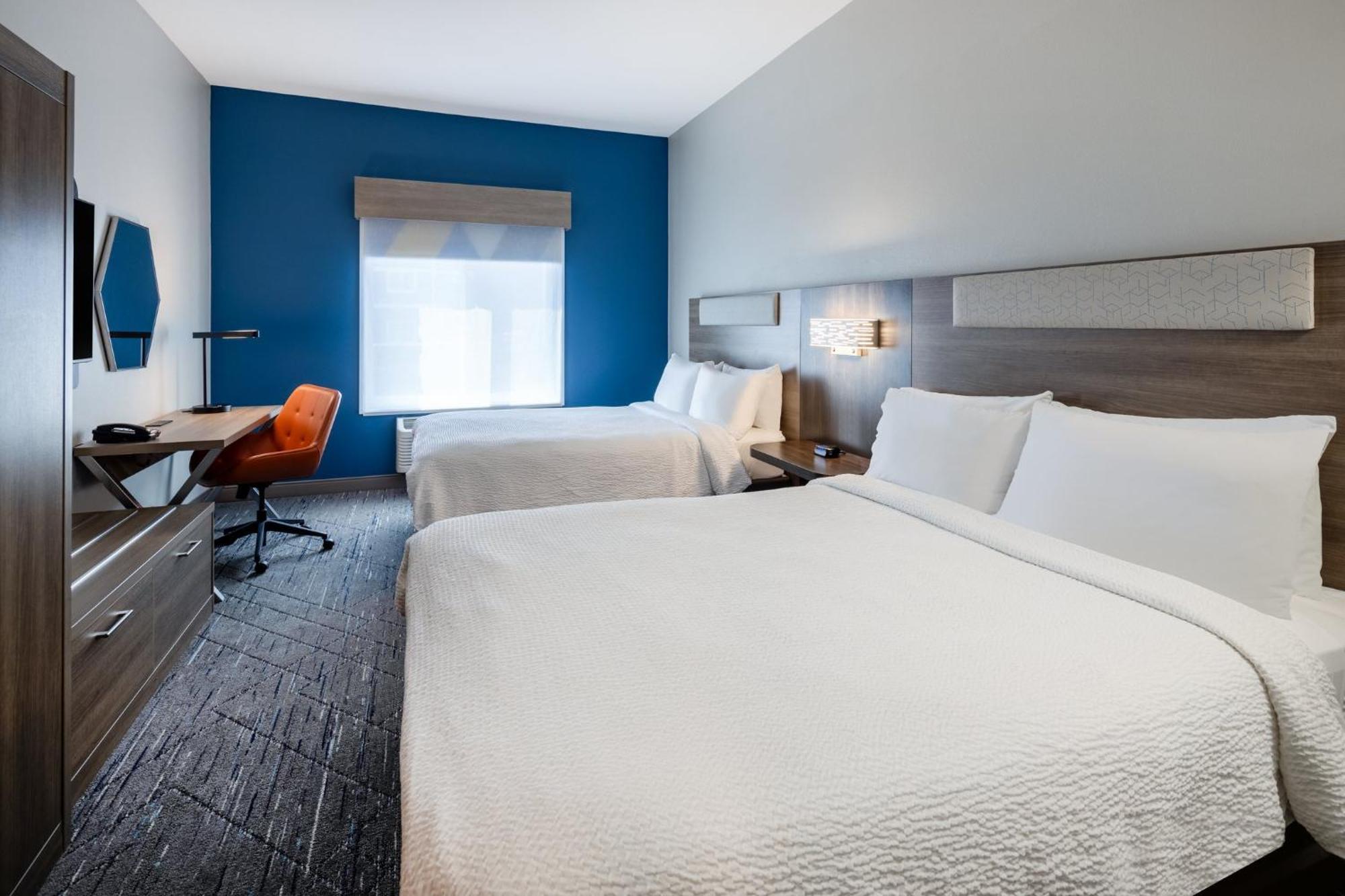 Twin Room Mobility Access or Hearing Accessible