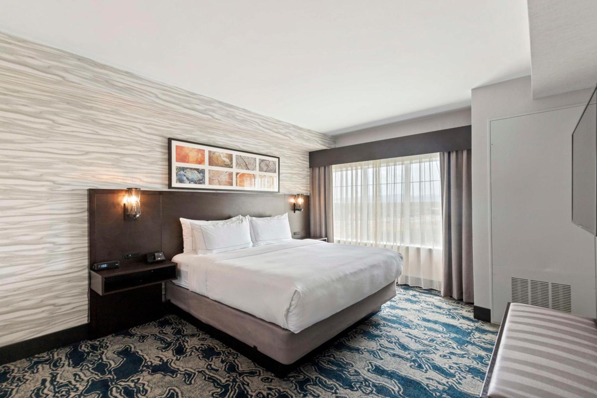 King Suite with Mountain View,1610228188:JPEG