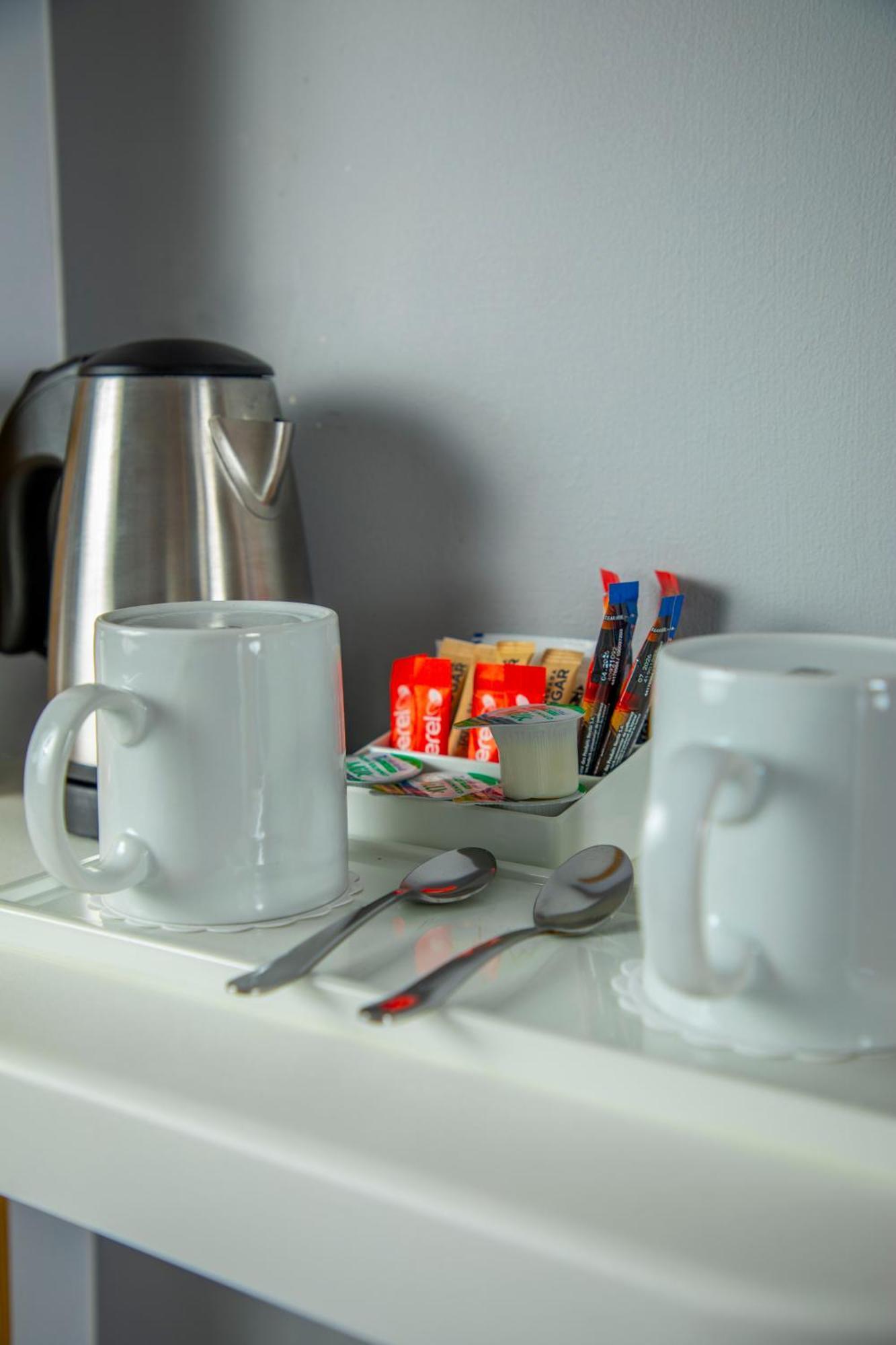 Standard Room with Free Hot Breakfast,1624744061:JPEG