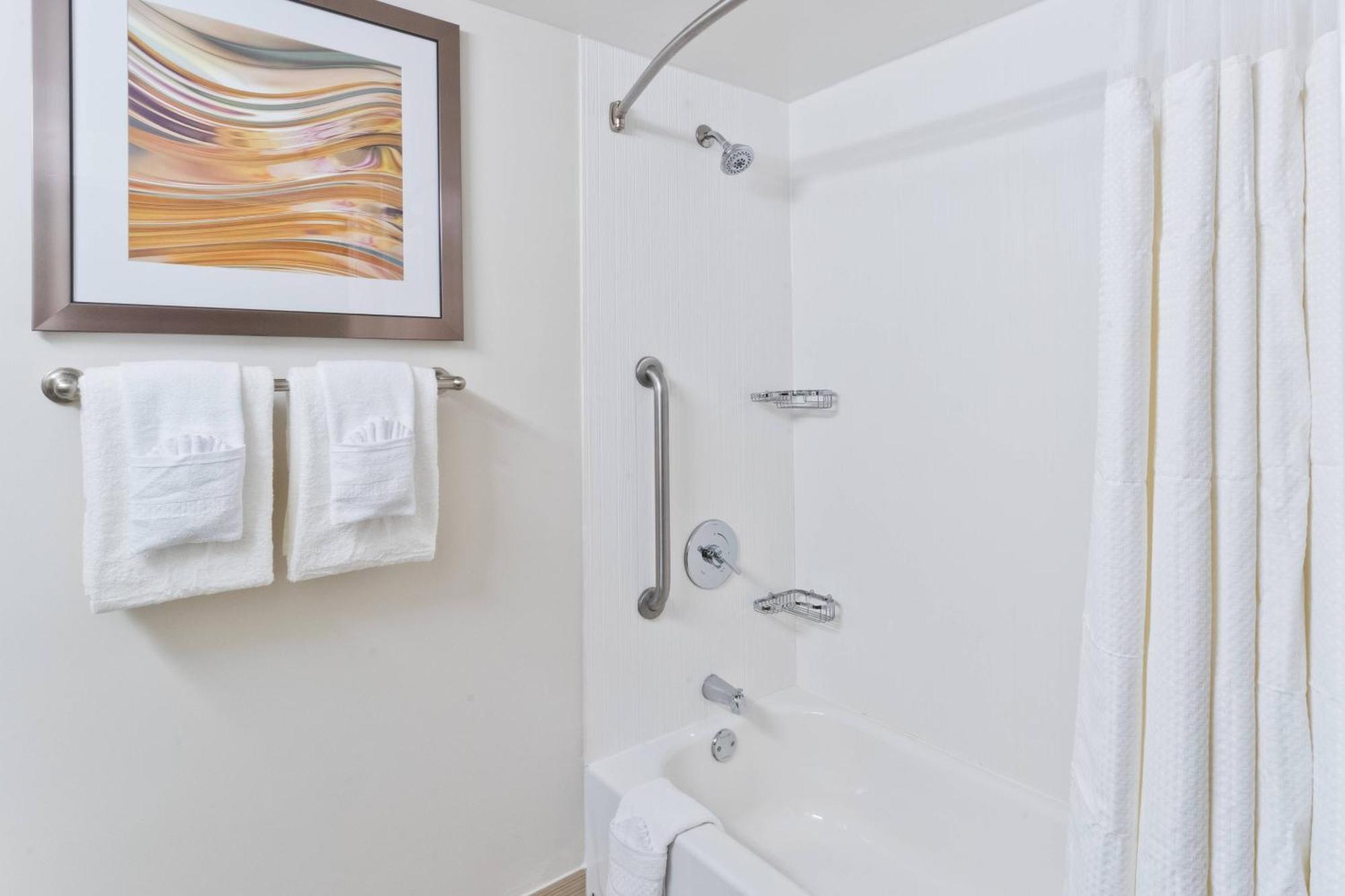 Double Room Two Double Beds Bathtub Mobility Access or Hearing Accessible,1632225379:JPEG