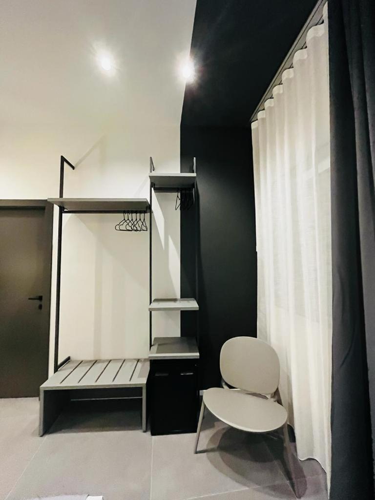 Double Room,1636732912:JPEG