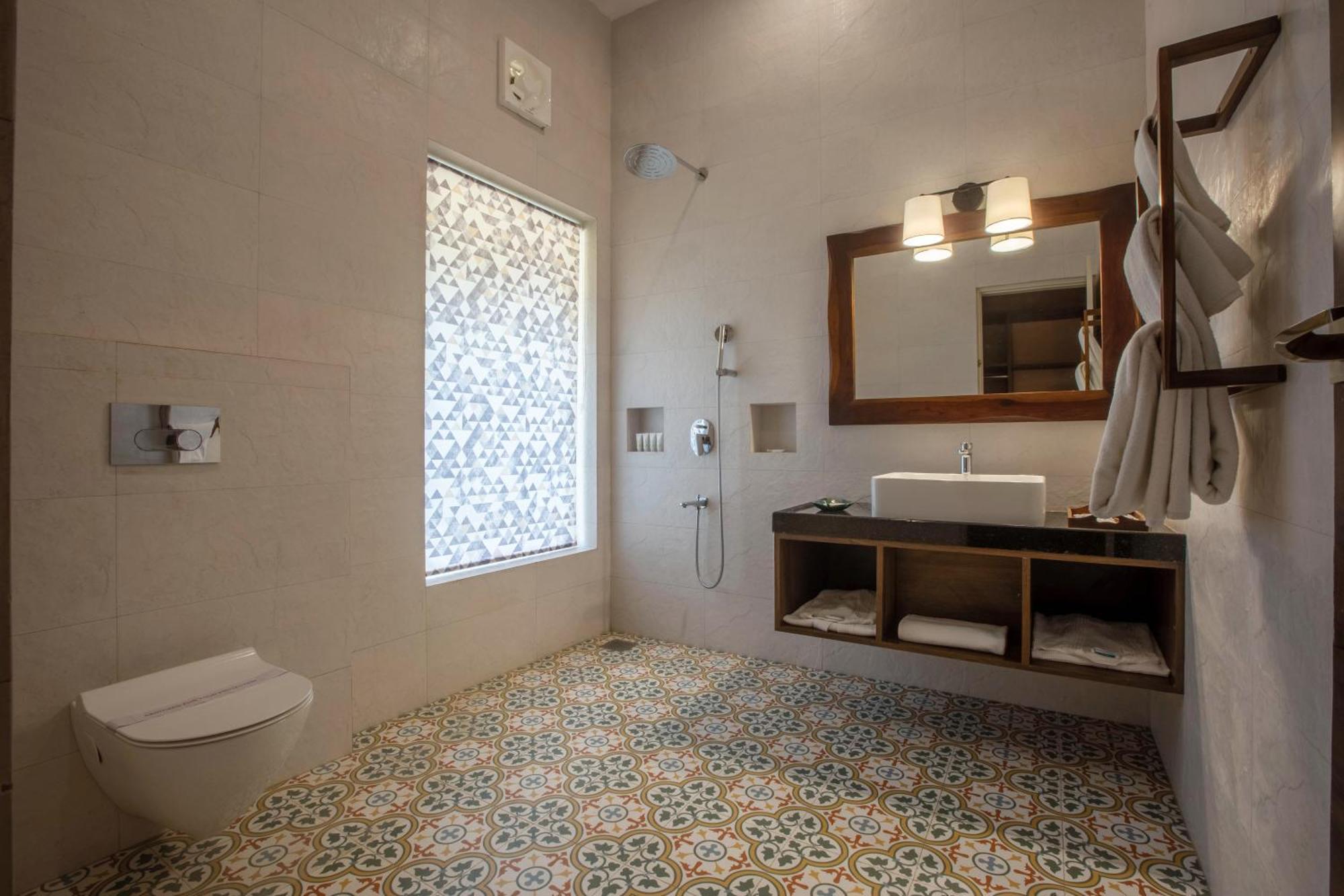 King Room with Pool View,1638575291:JPEG
